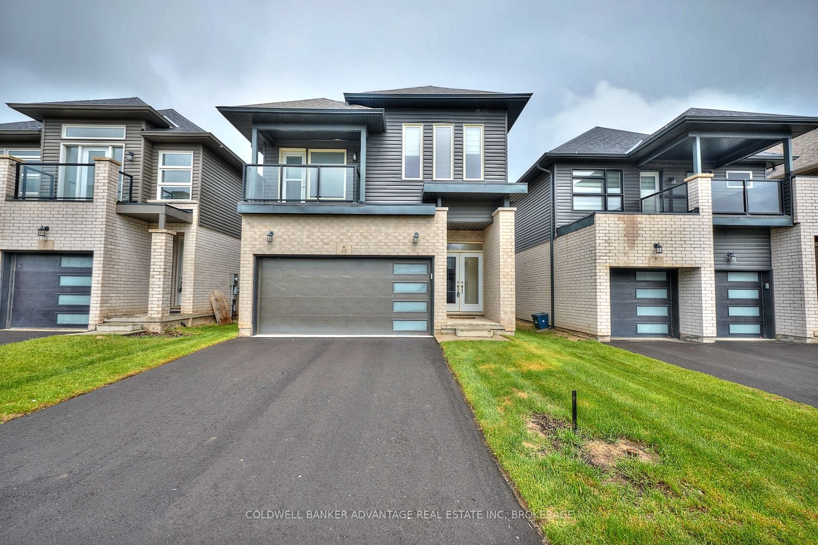 45 MCLAUGHLIN Street Property Photo 1