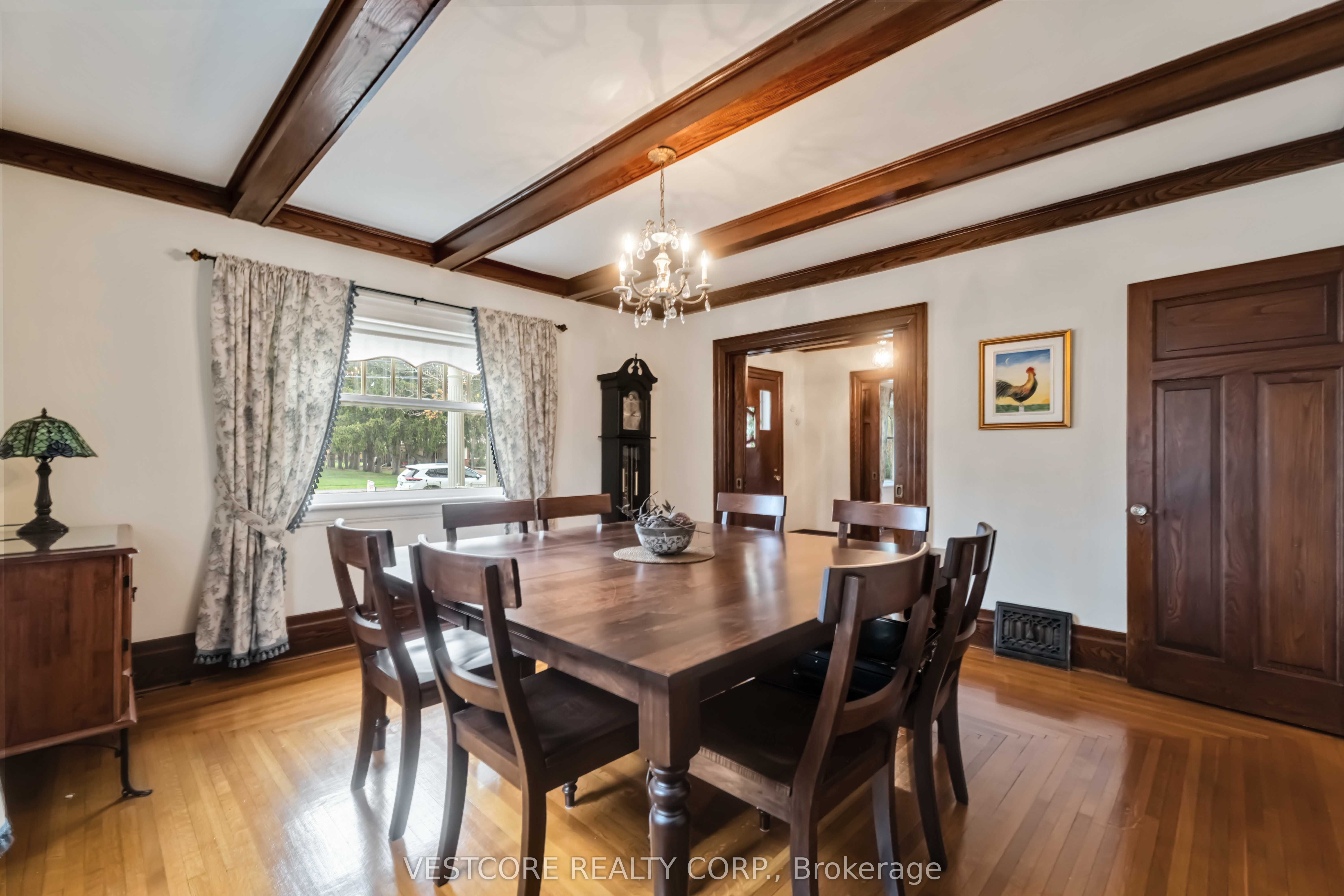 99 E Main Street E Property Photo 6