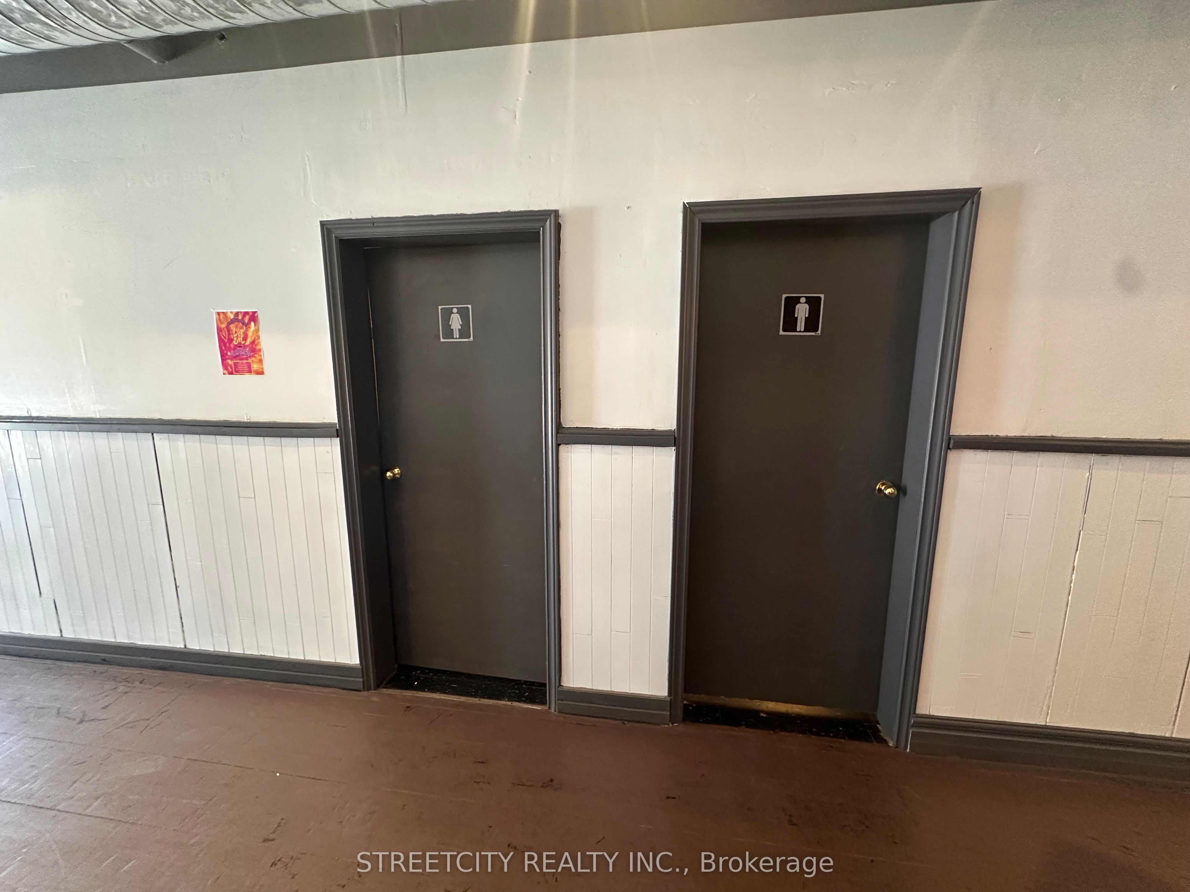 784 Dundas Street Property Photo 14