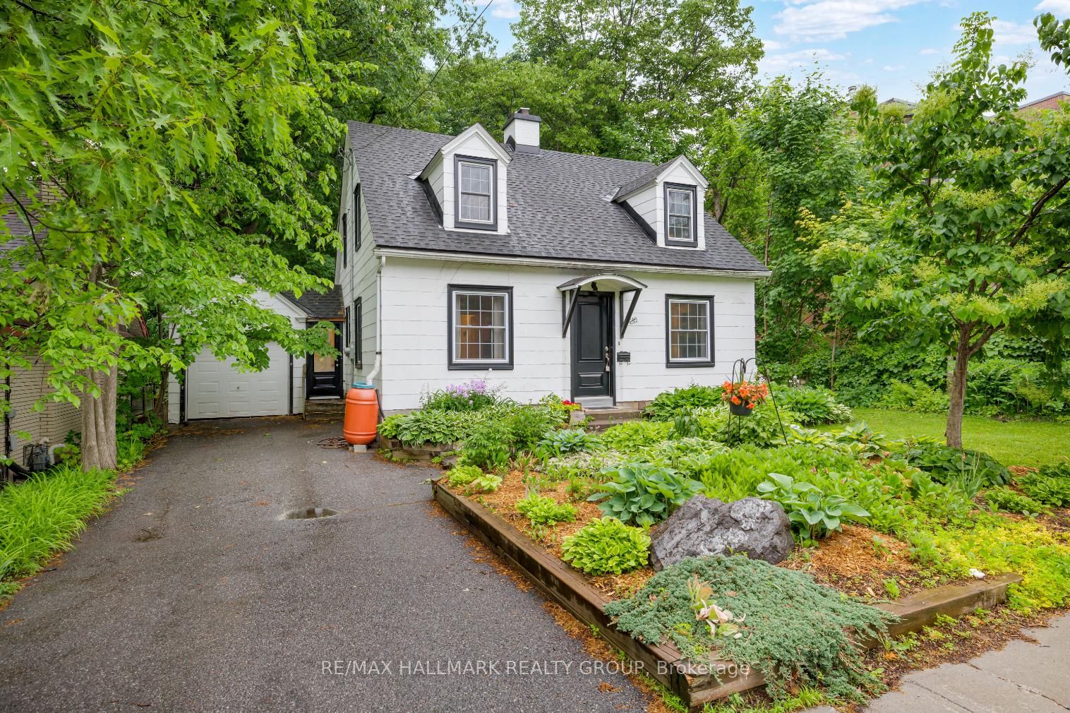 249 Old Irving Place Property Photo 1