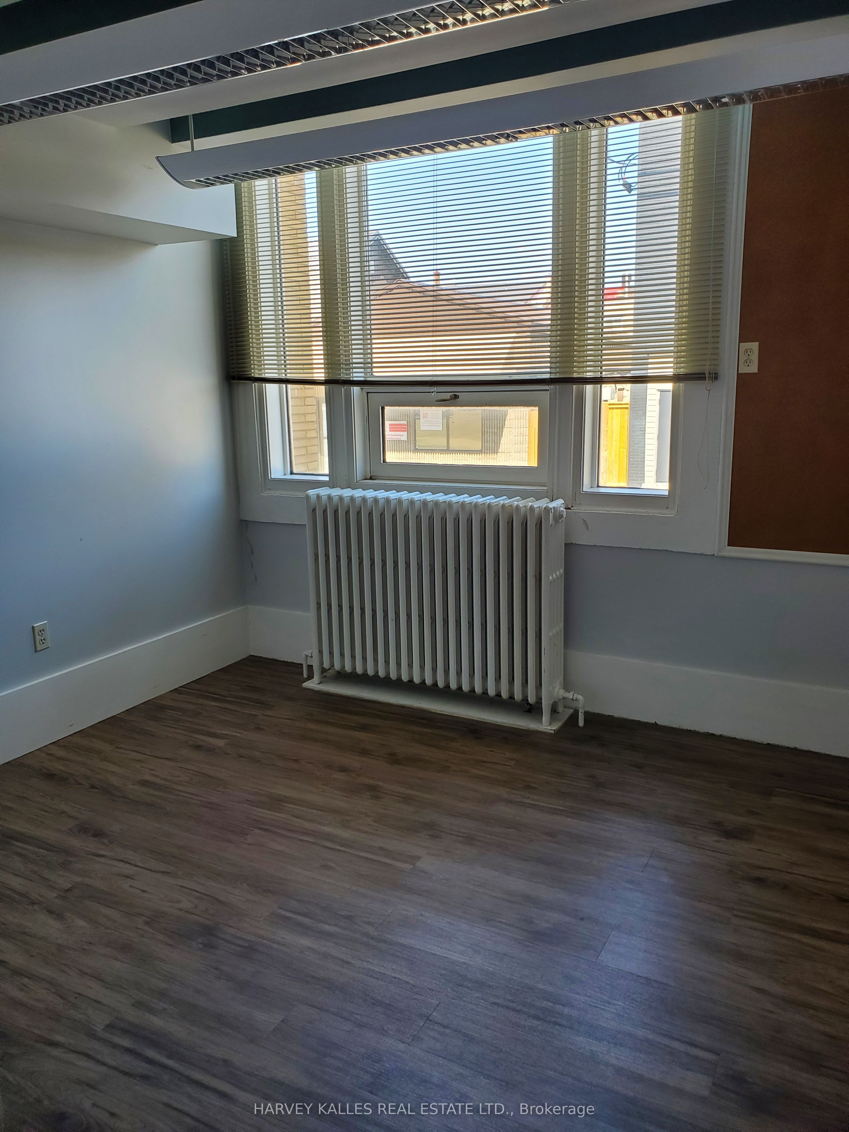 45 Peel Street B Property Photo 6