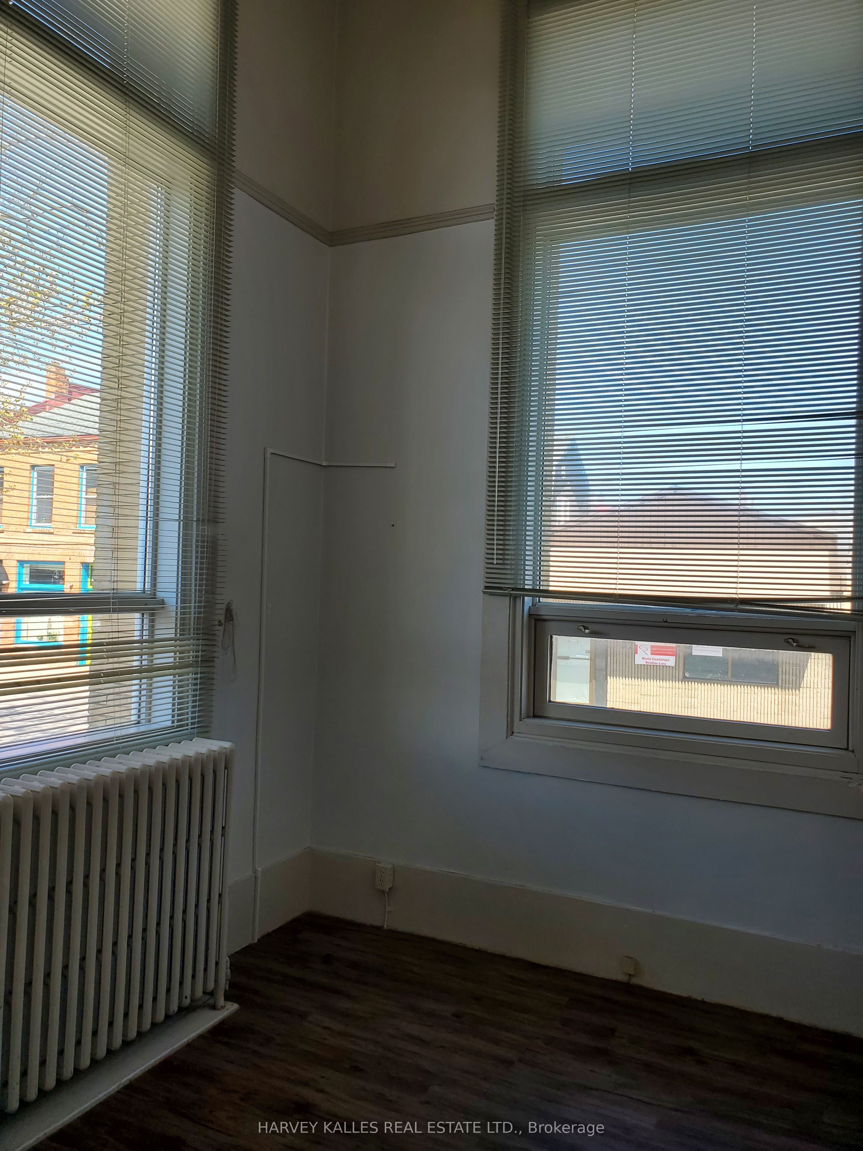 45 Peel Street B Property Photo 7