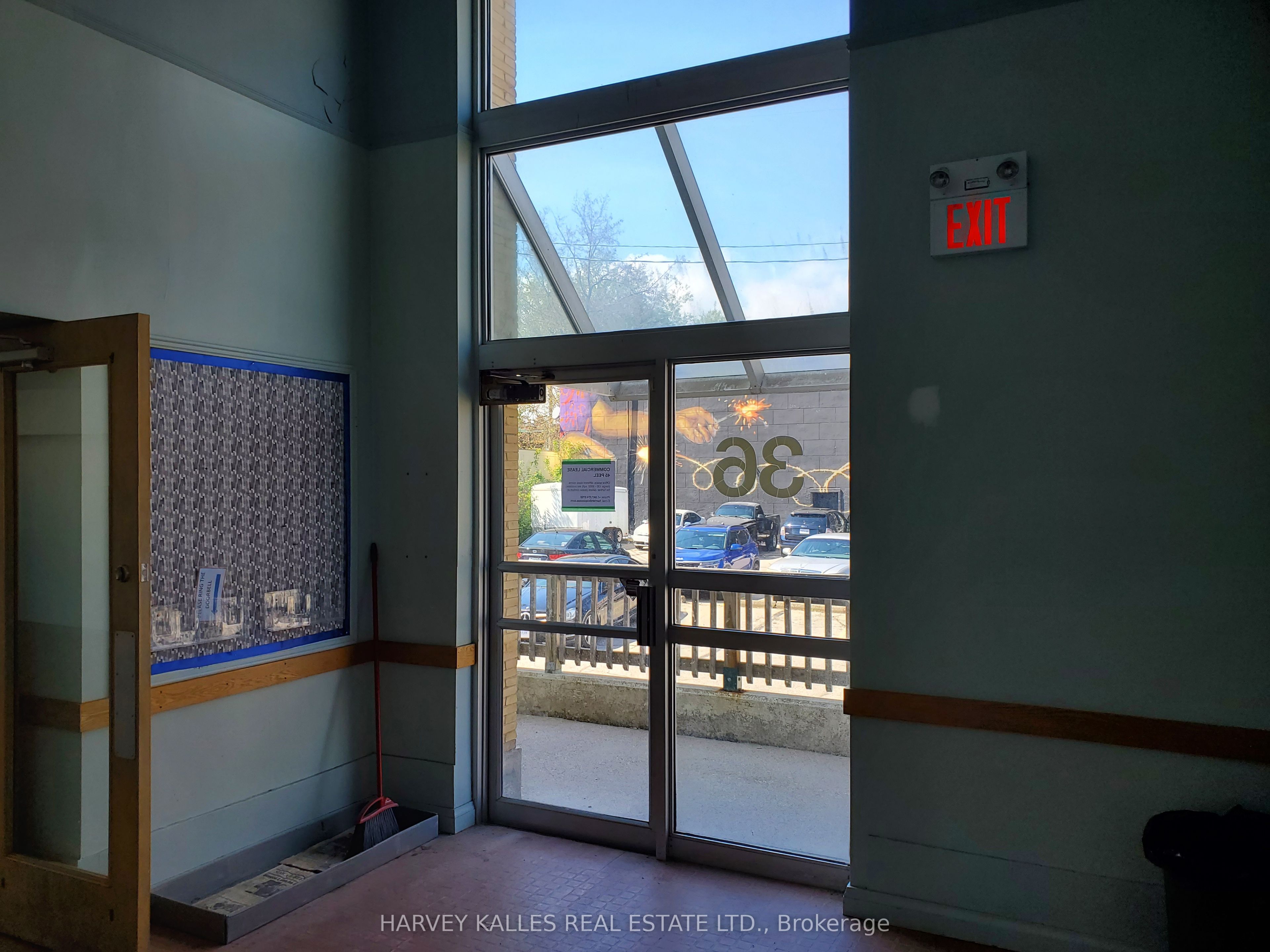 45 Peel Street B Property Photo 9
