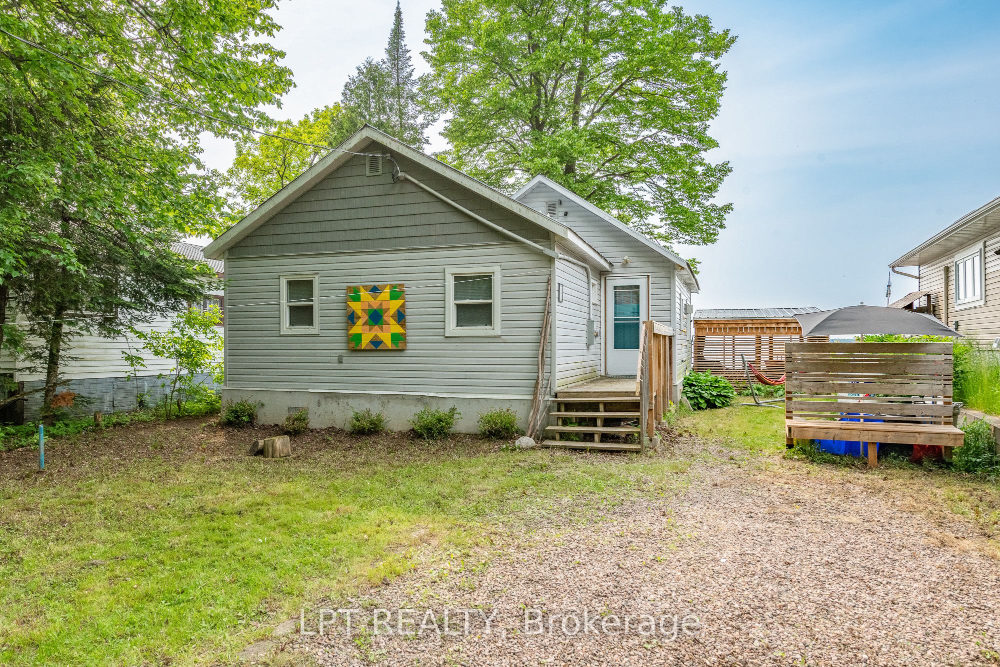 135 Sunset Trail Property Photo 5