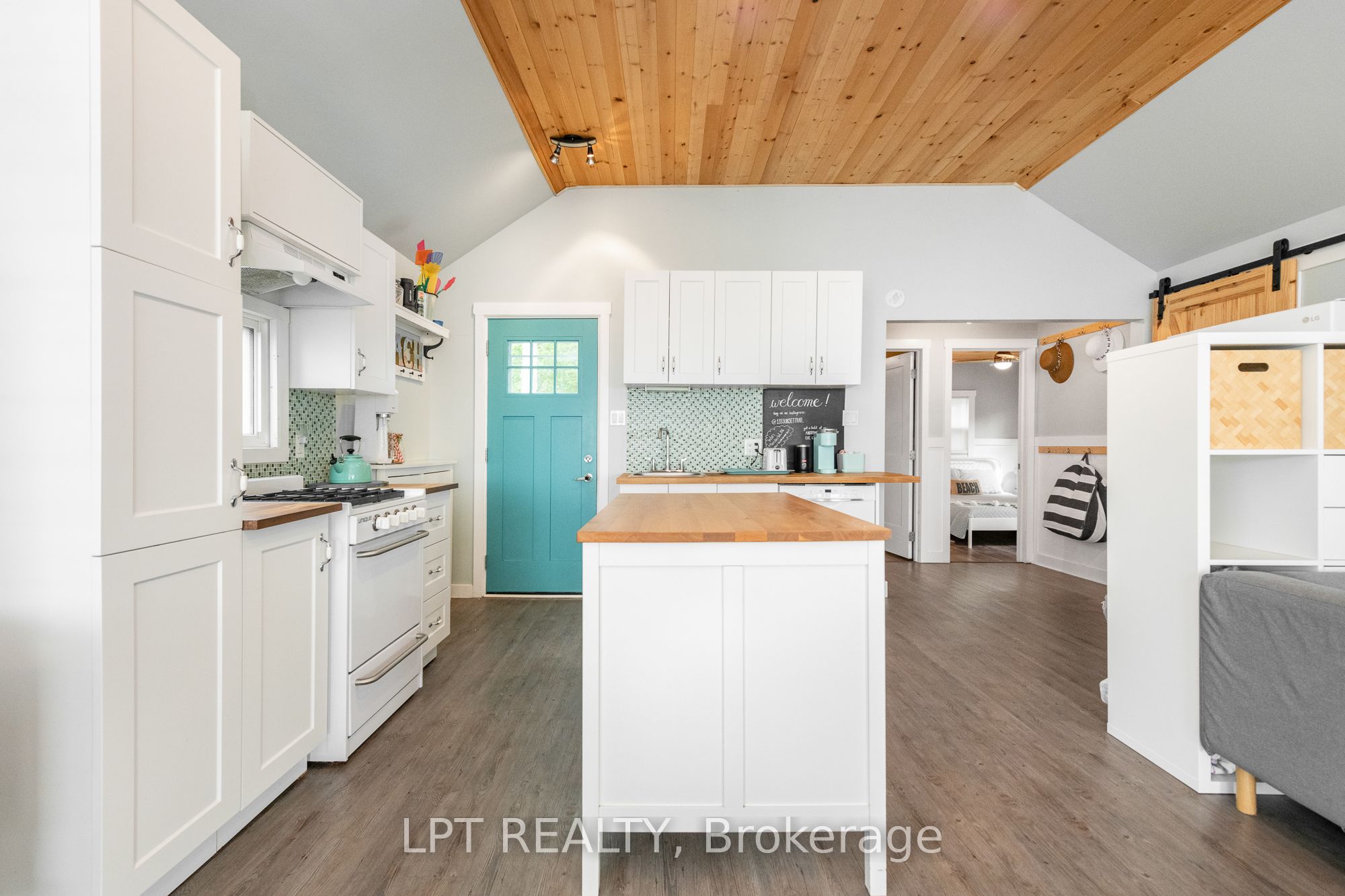 135 Sunset Trail Property Photo 9