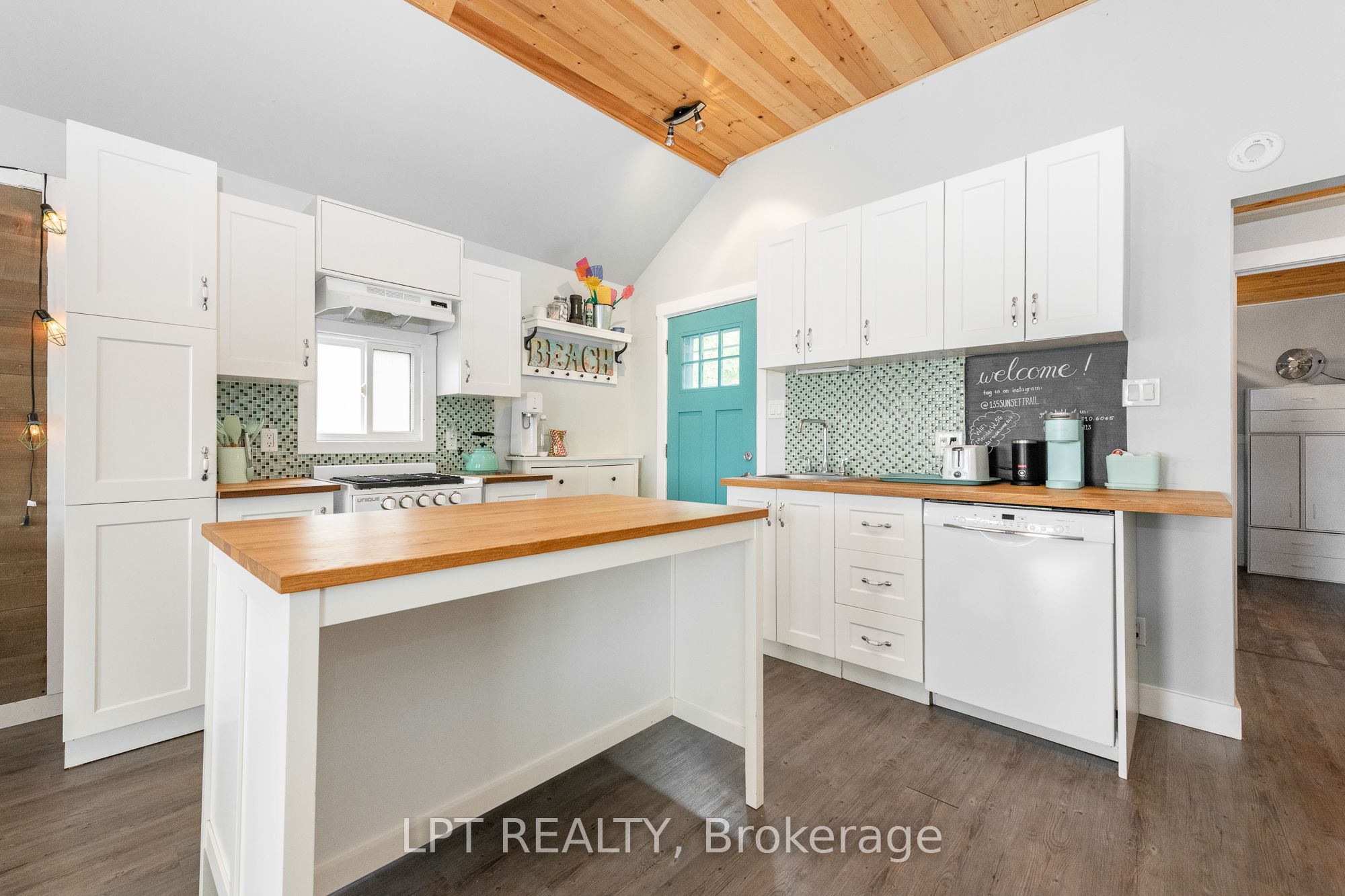 135 Sunset Trail Property Photo 12