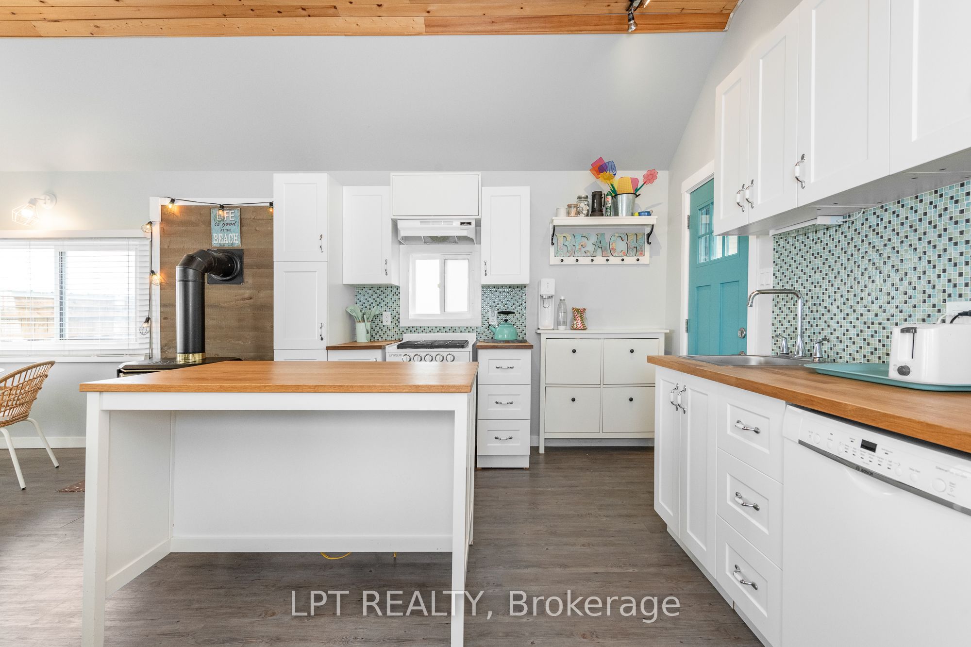 135 Sunset Trail Property Photo 13