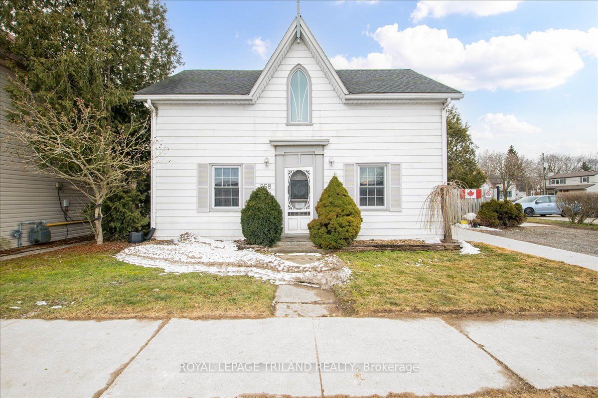 258 Main Street Property Photo 2