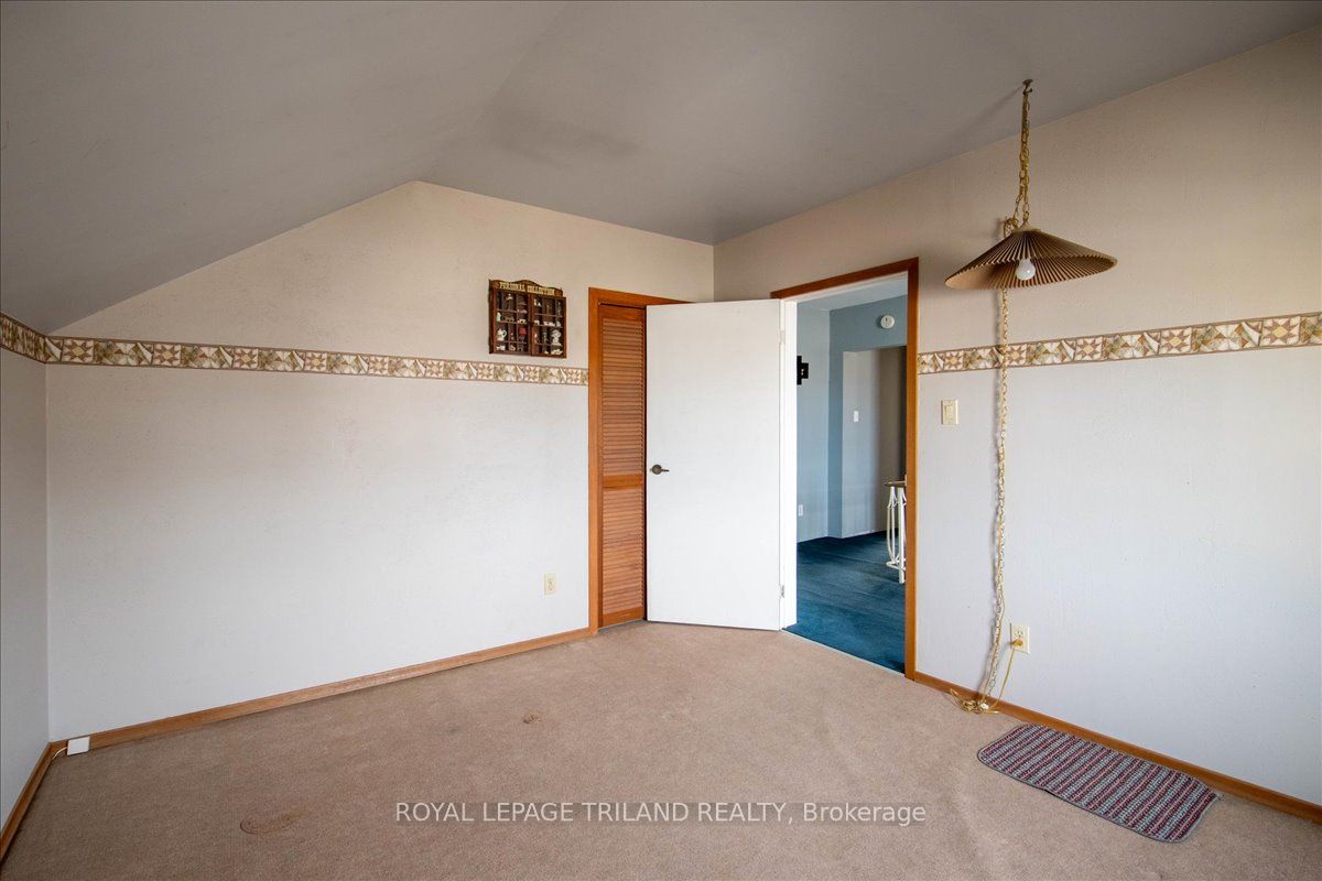 258 Main Street Property Photo 14