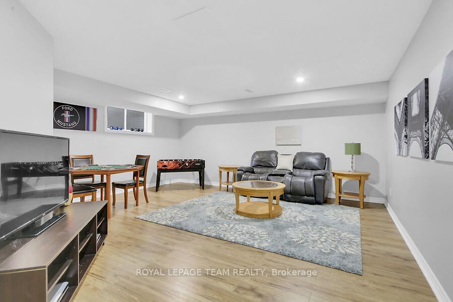 70 Oldfield Street Property Photo 35