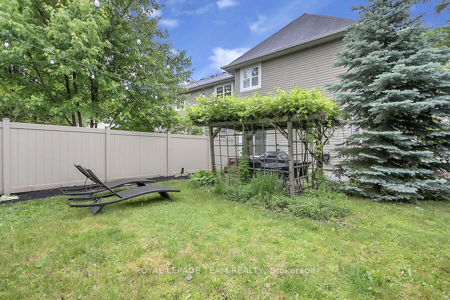 70 Oldfield Street Property Photo 37