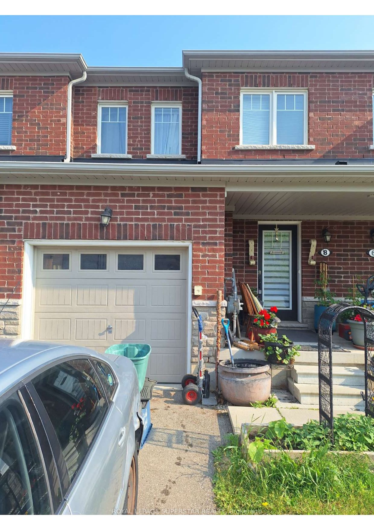 8 Longboat Run Property Photo 1