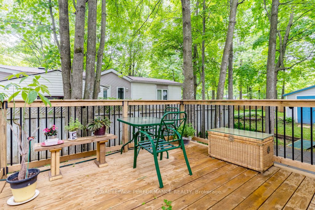 1080 Teena Colleen Private Property Photo 36