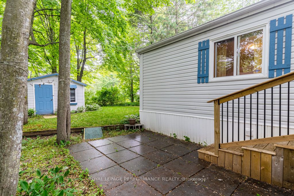 1080 Teena Colleen Private Property Photo 38
