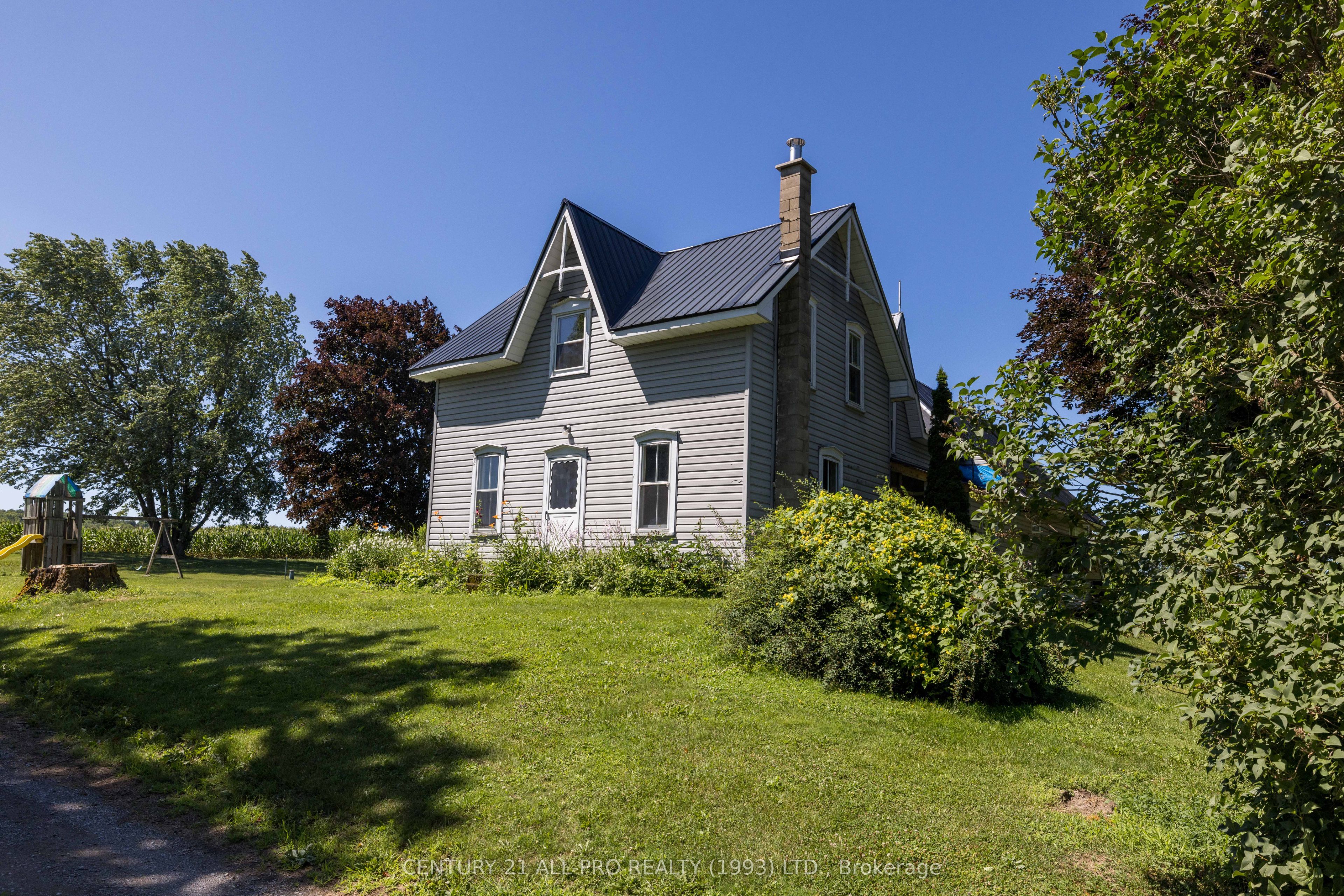 426 Goodfellow Road Property Photo 3