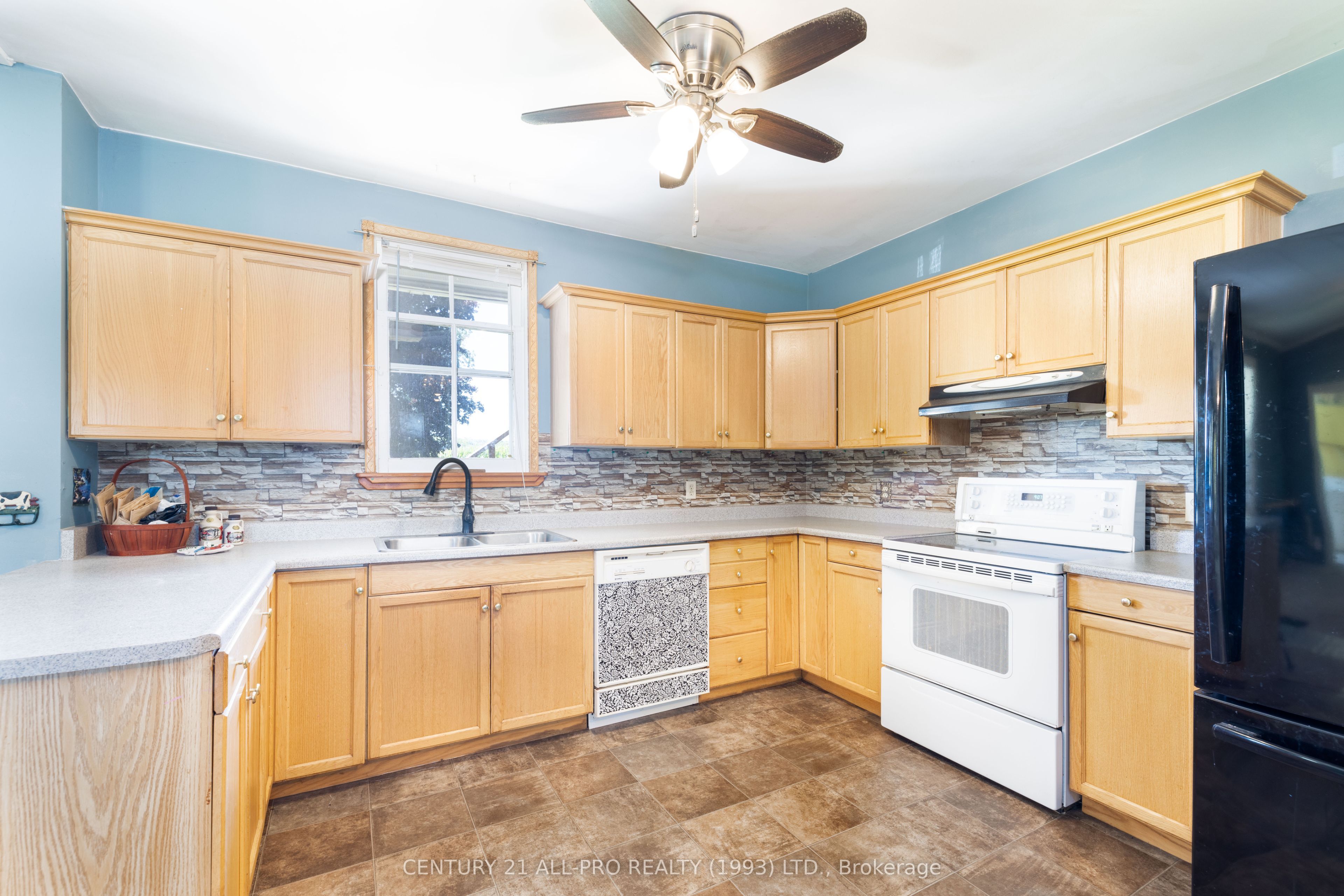 426 Goodfellow Road Property Photo 29