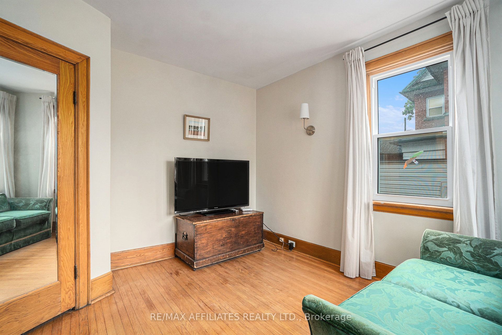 65 Mcgill Street Property Photo 14