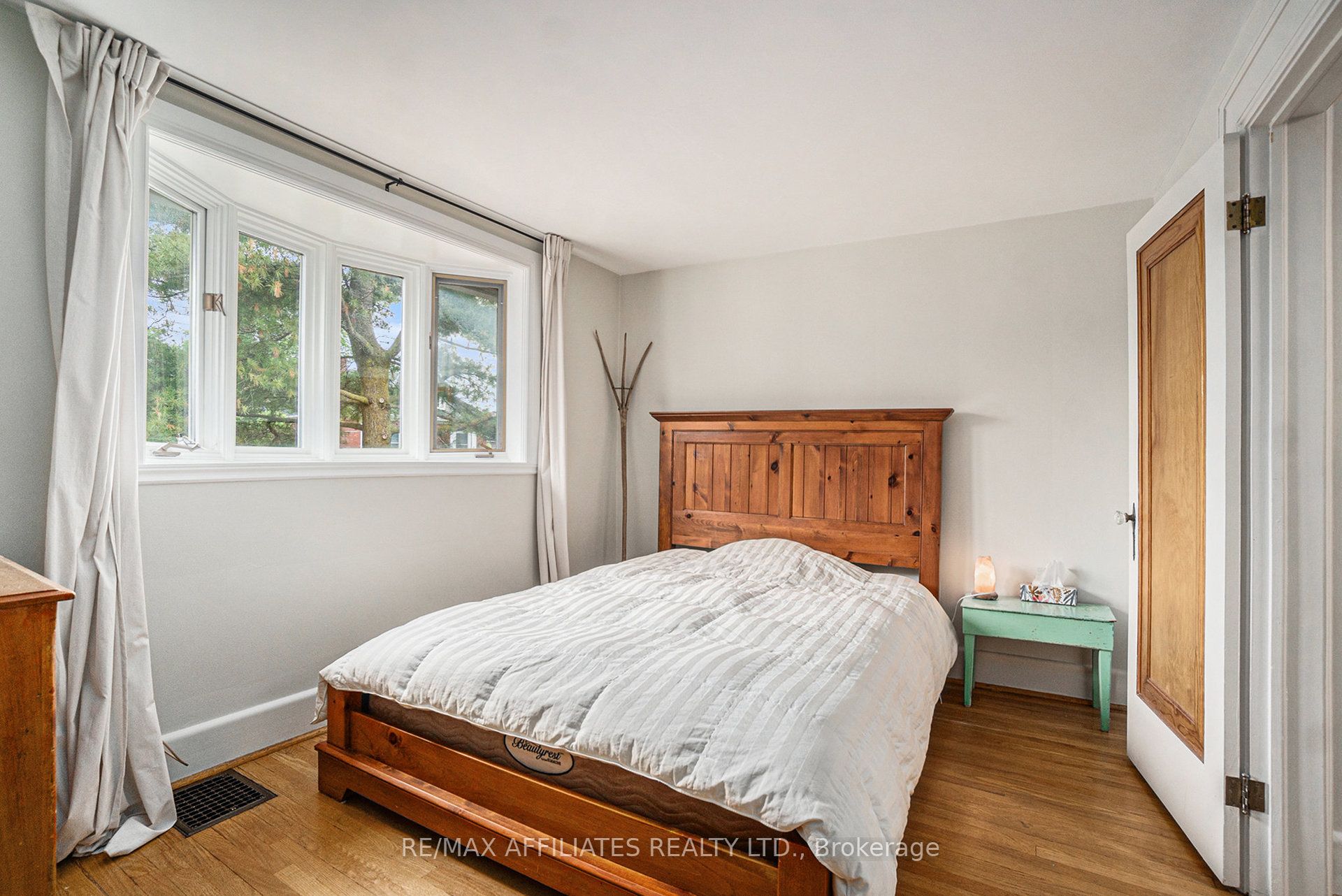 65 Mcgill Street Property Photo 24