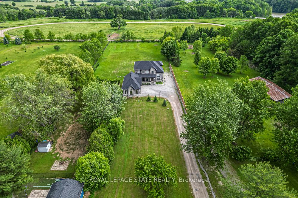 187 Sunnyridge Road Property Photo 1