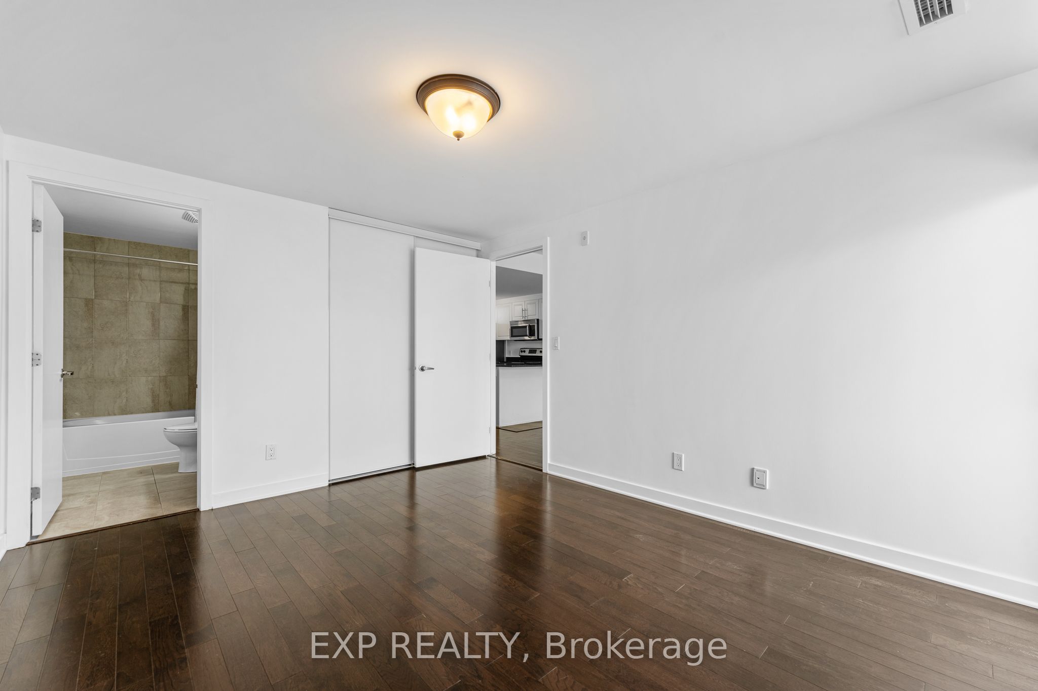 #403 - 456 King Edward Avenue Property Photo 24