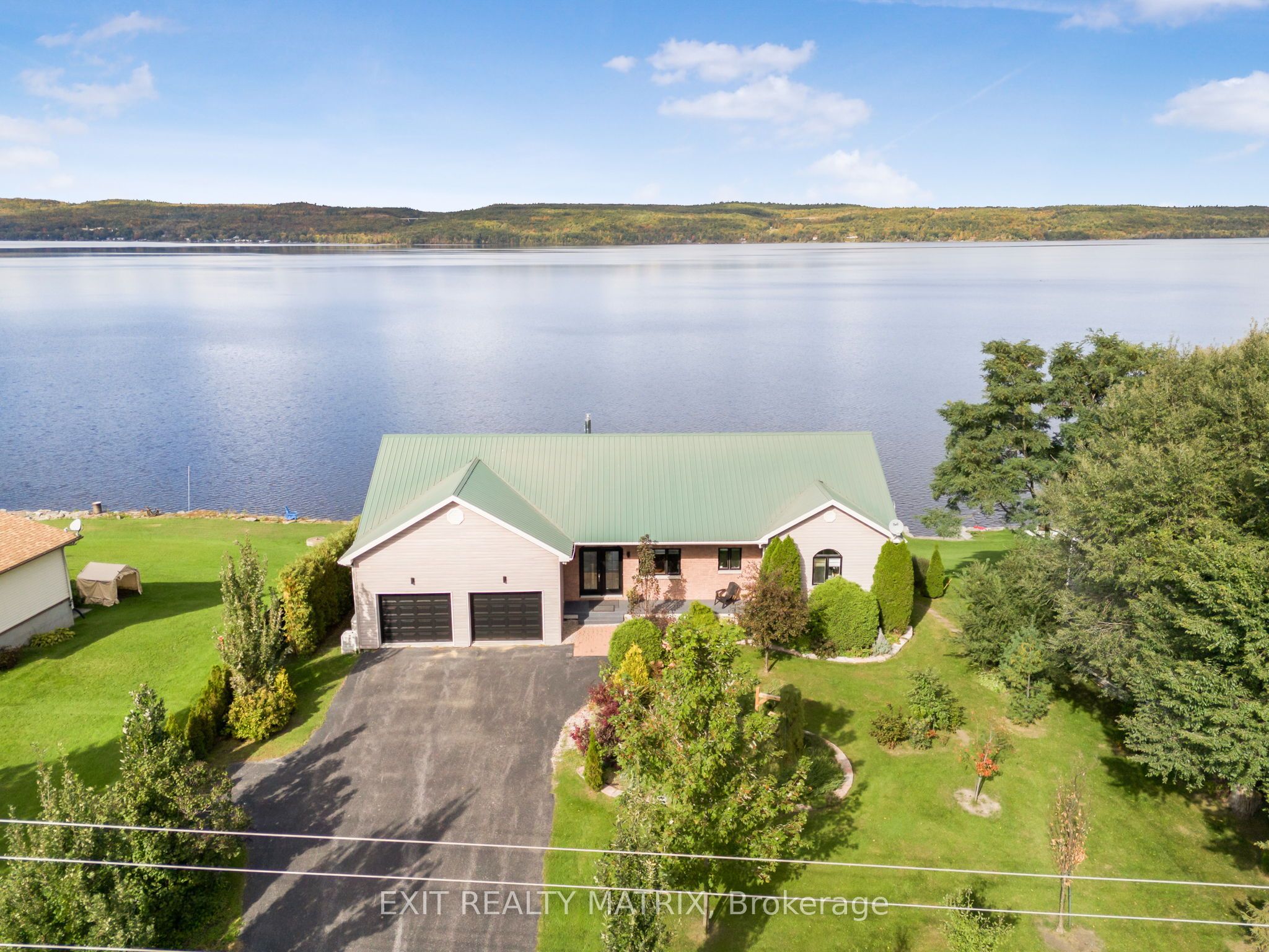 1624 Bay Rd