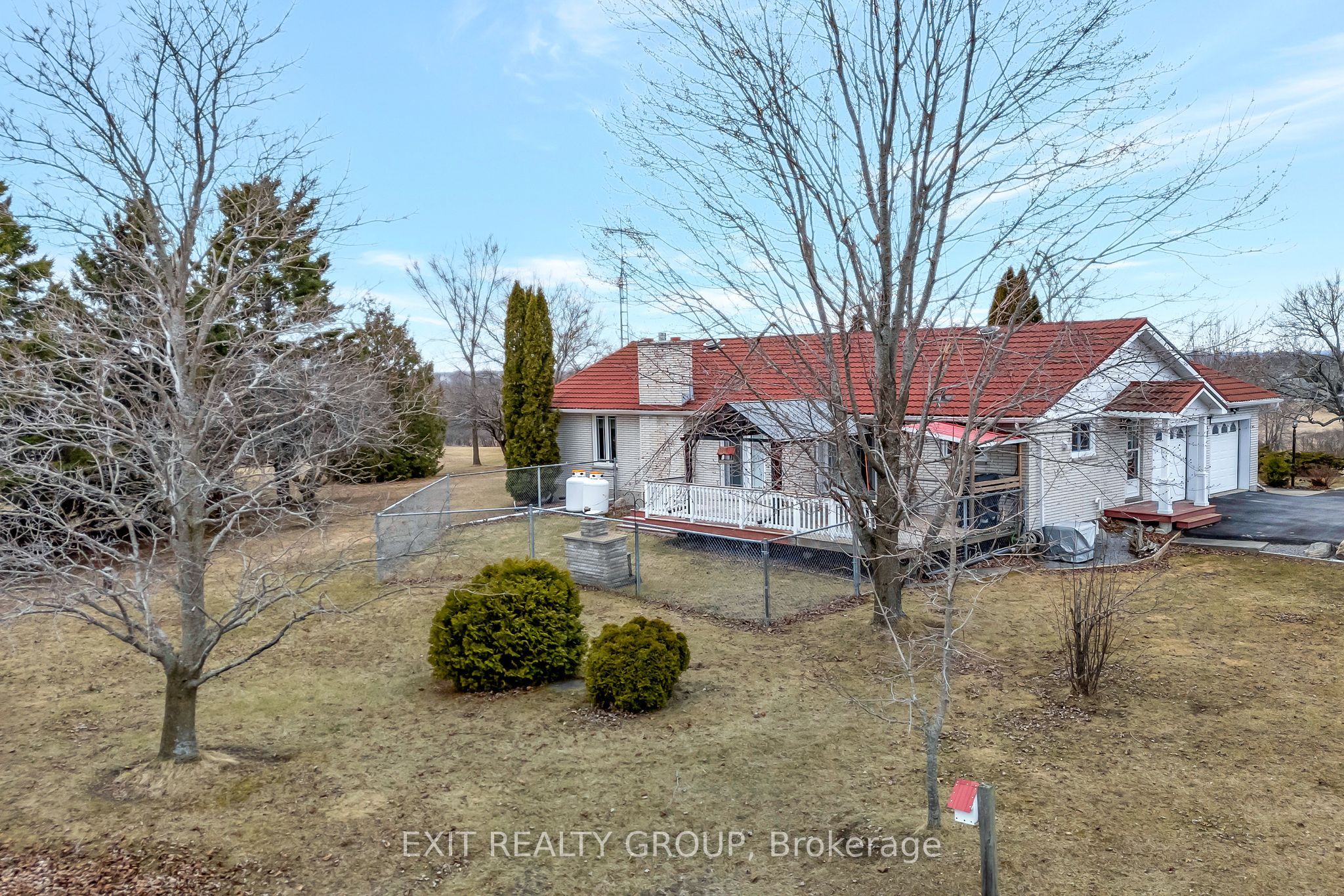 95 Boundary Road Property Photo 1