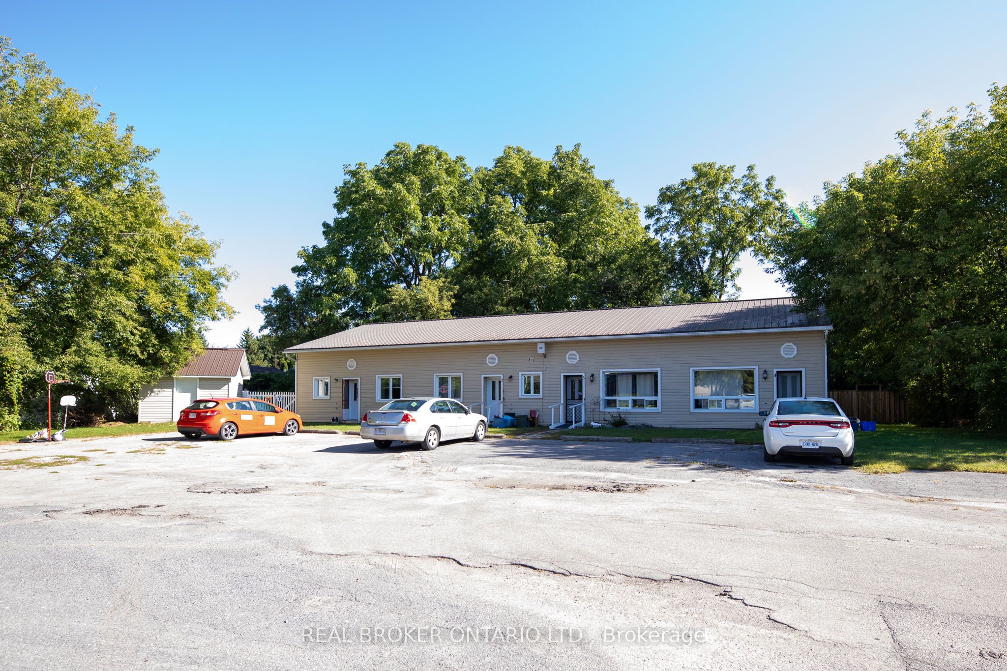 341 New Street Property Photo 1