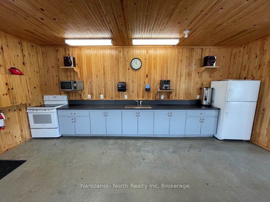 311 Turenne Road Property Photo 29