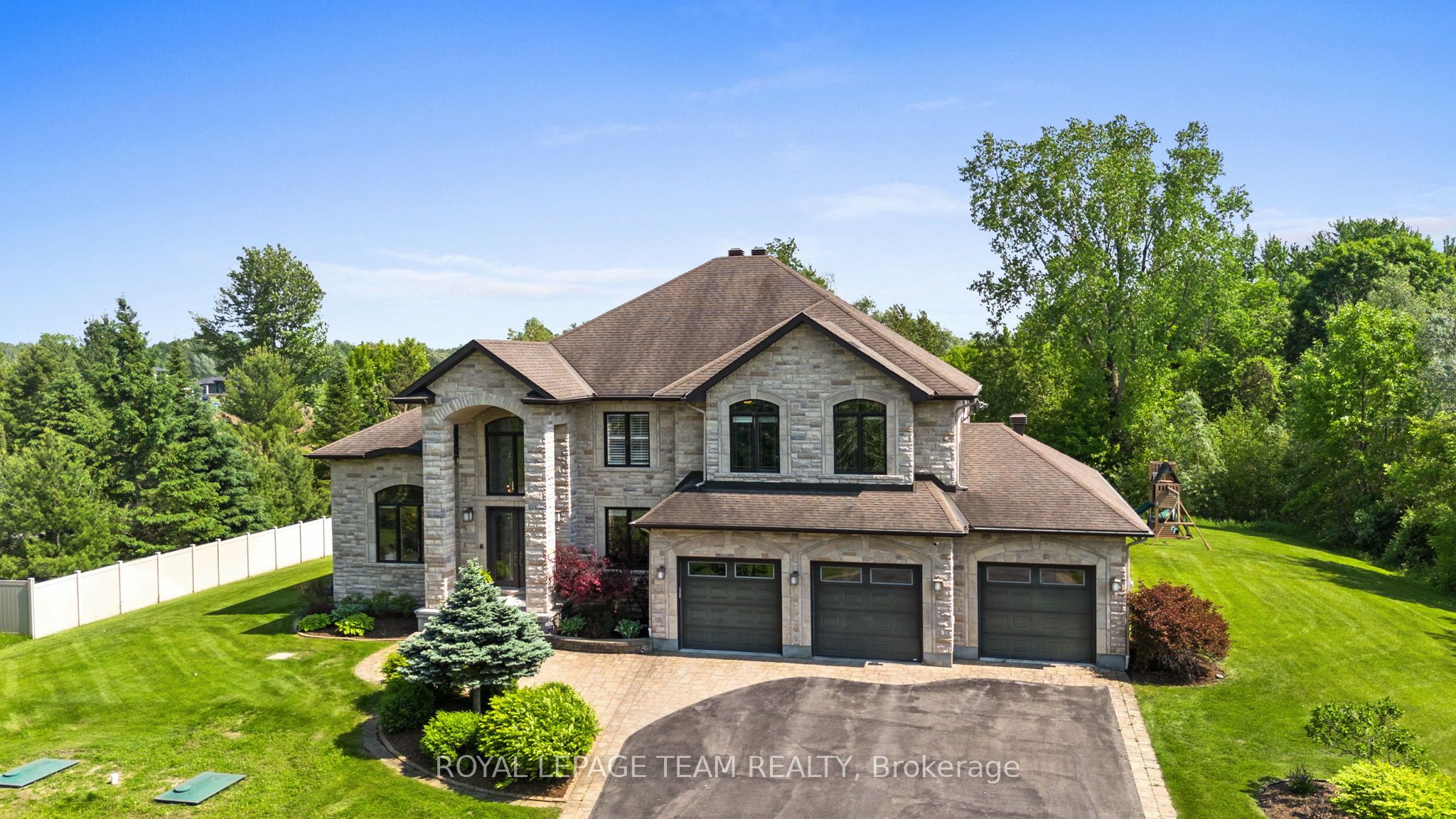 6132 Pebblewoods Drive Property Photo 2