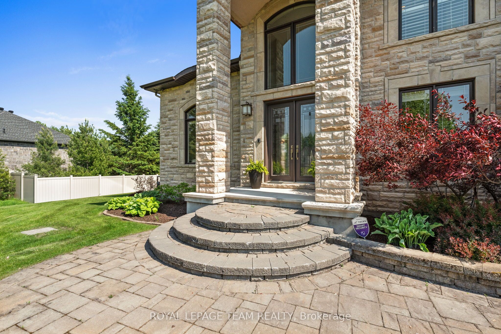 6132 Pebblewoods Drive Property Photo 5