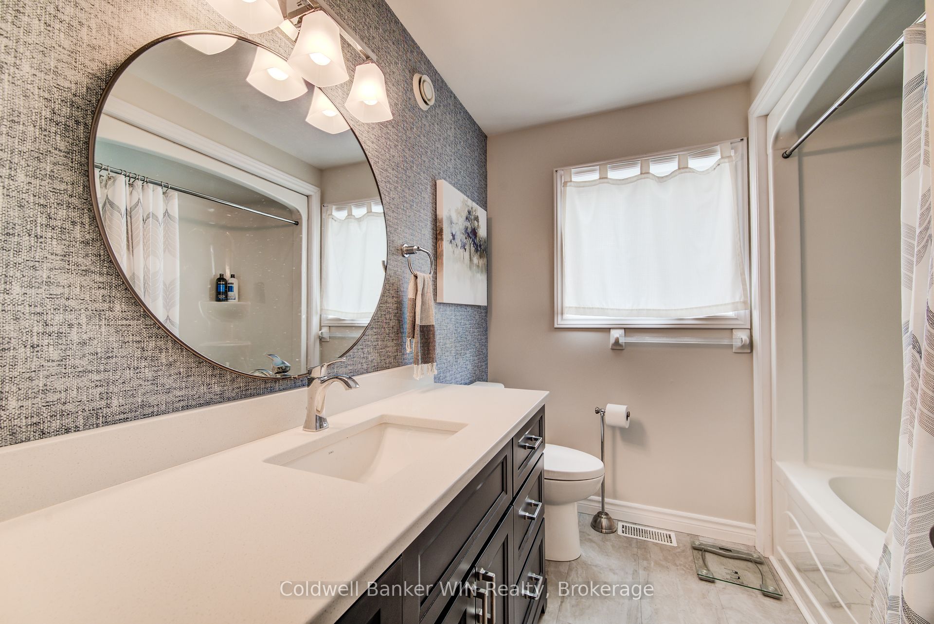 116 Church Street N Property Photo 25