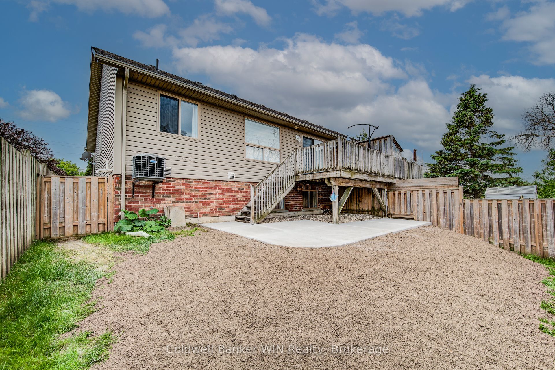 116 Church Street N Property Photo 40