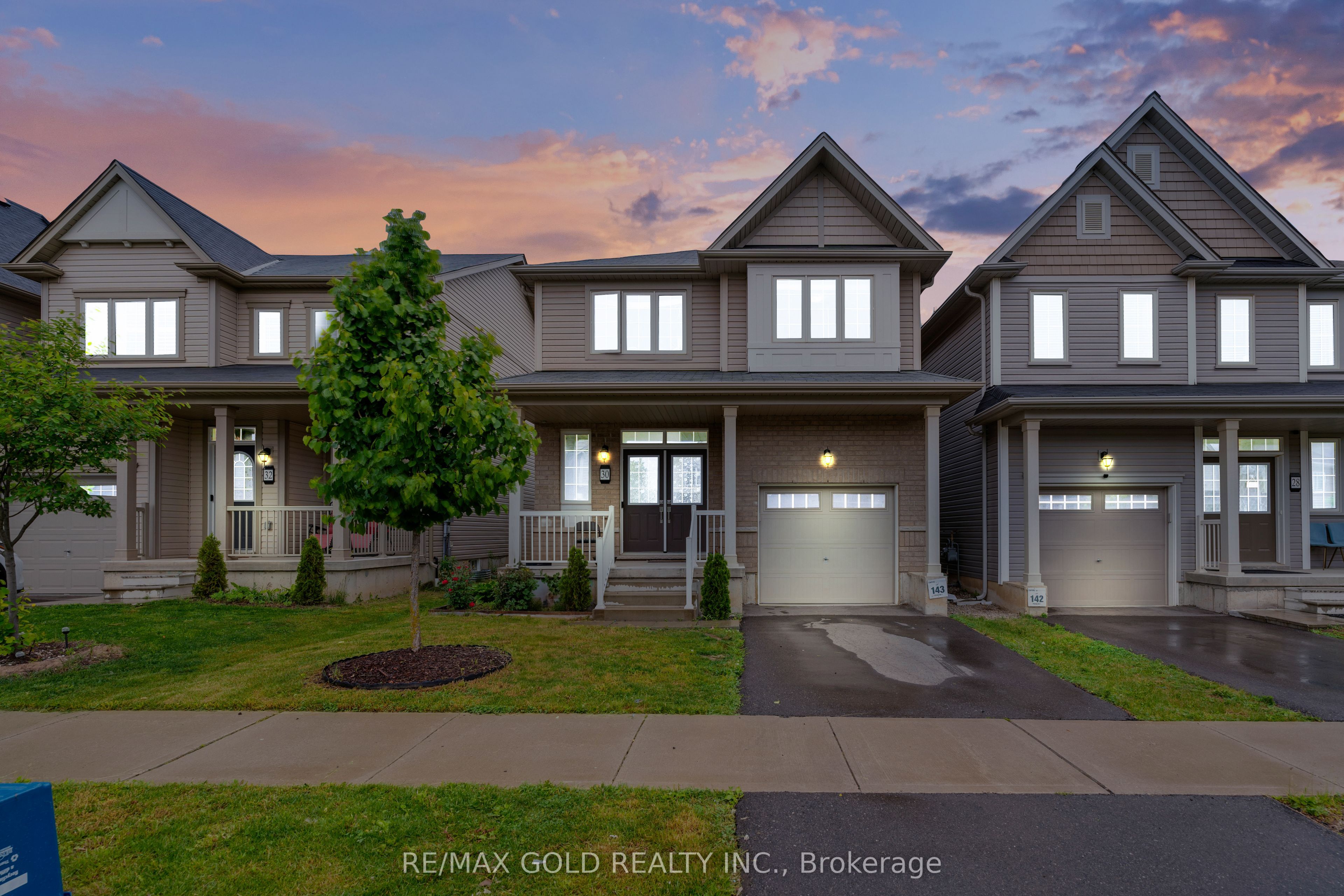 30 Cooke Avenue Property Photo 1