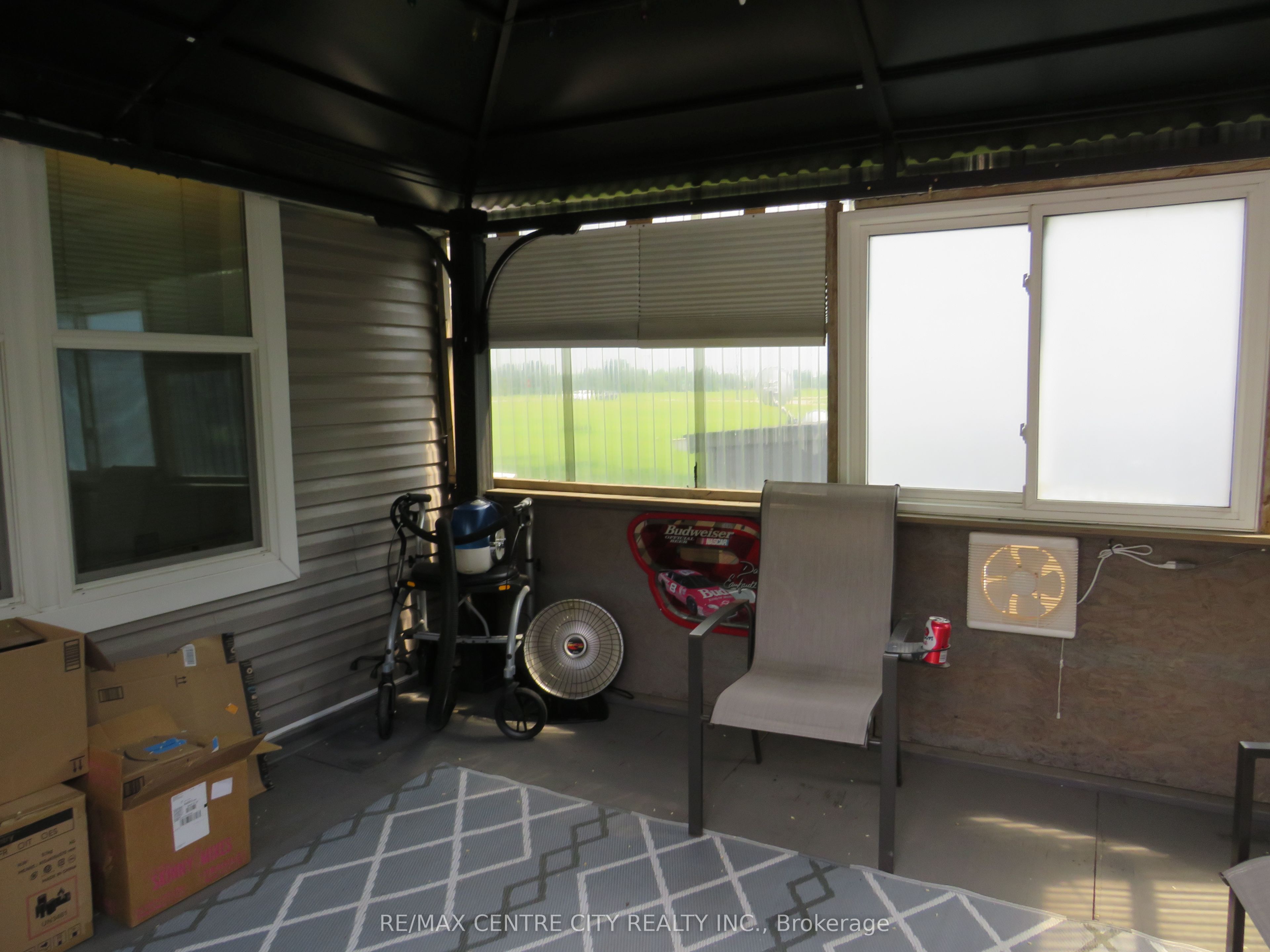 15895 Longwoods Road 106 Property Photo 5