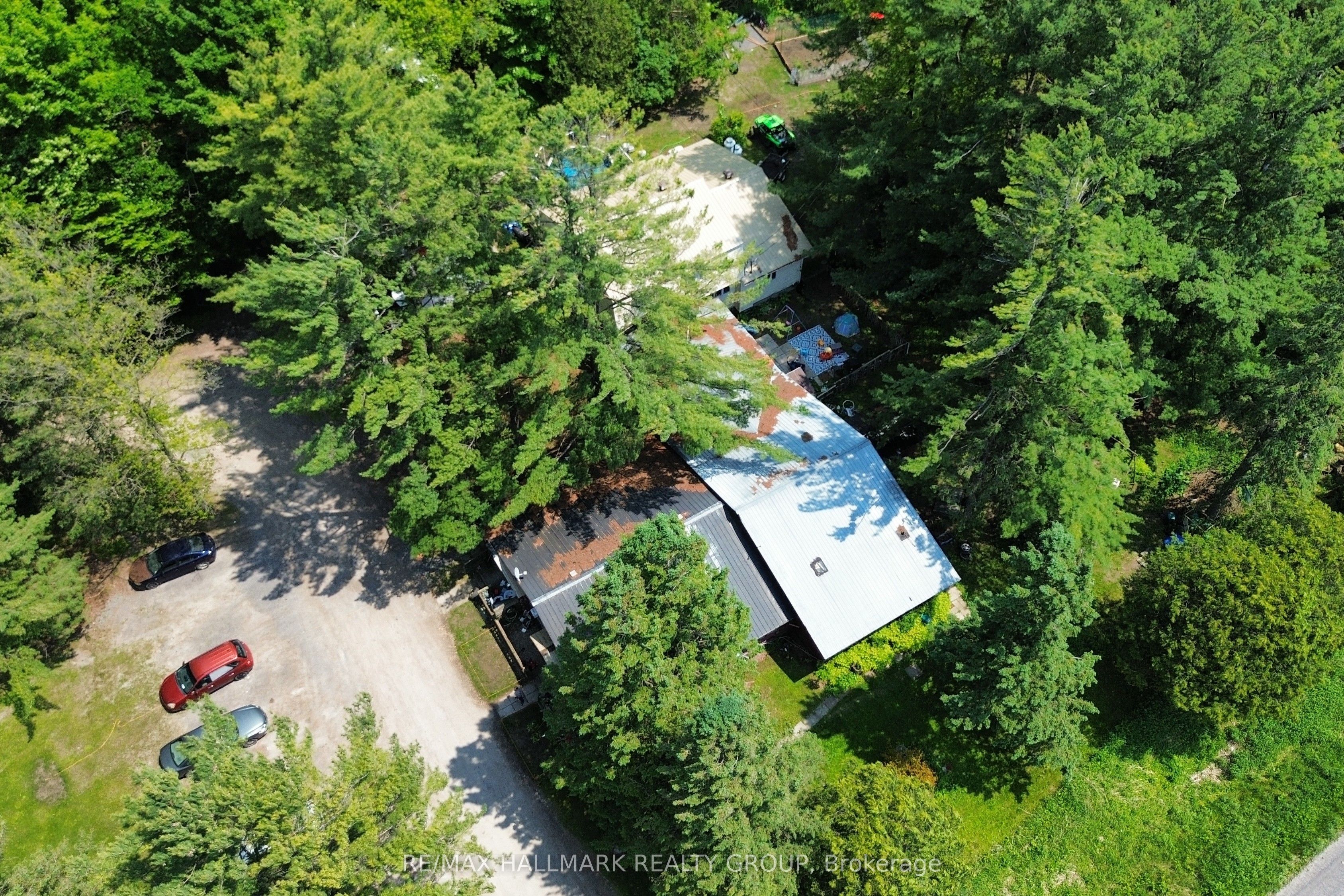 1675 Dunning Road Property Photo 12