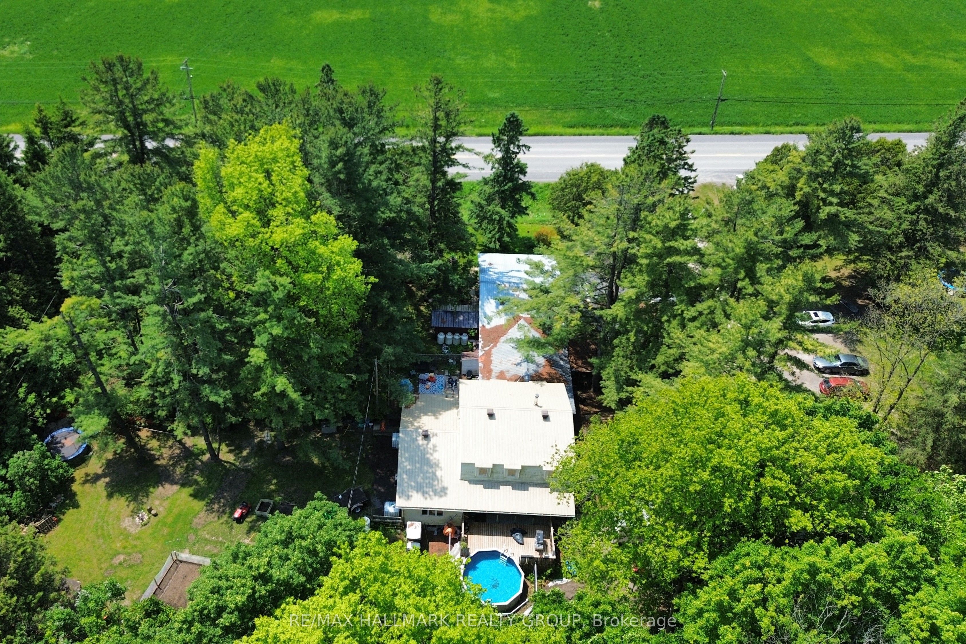 1675 Dunning Road Property Photo 14