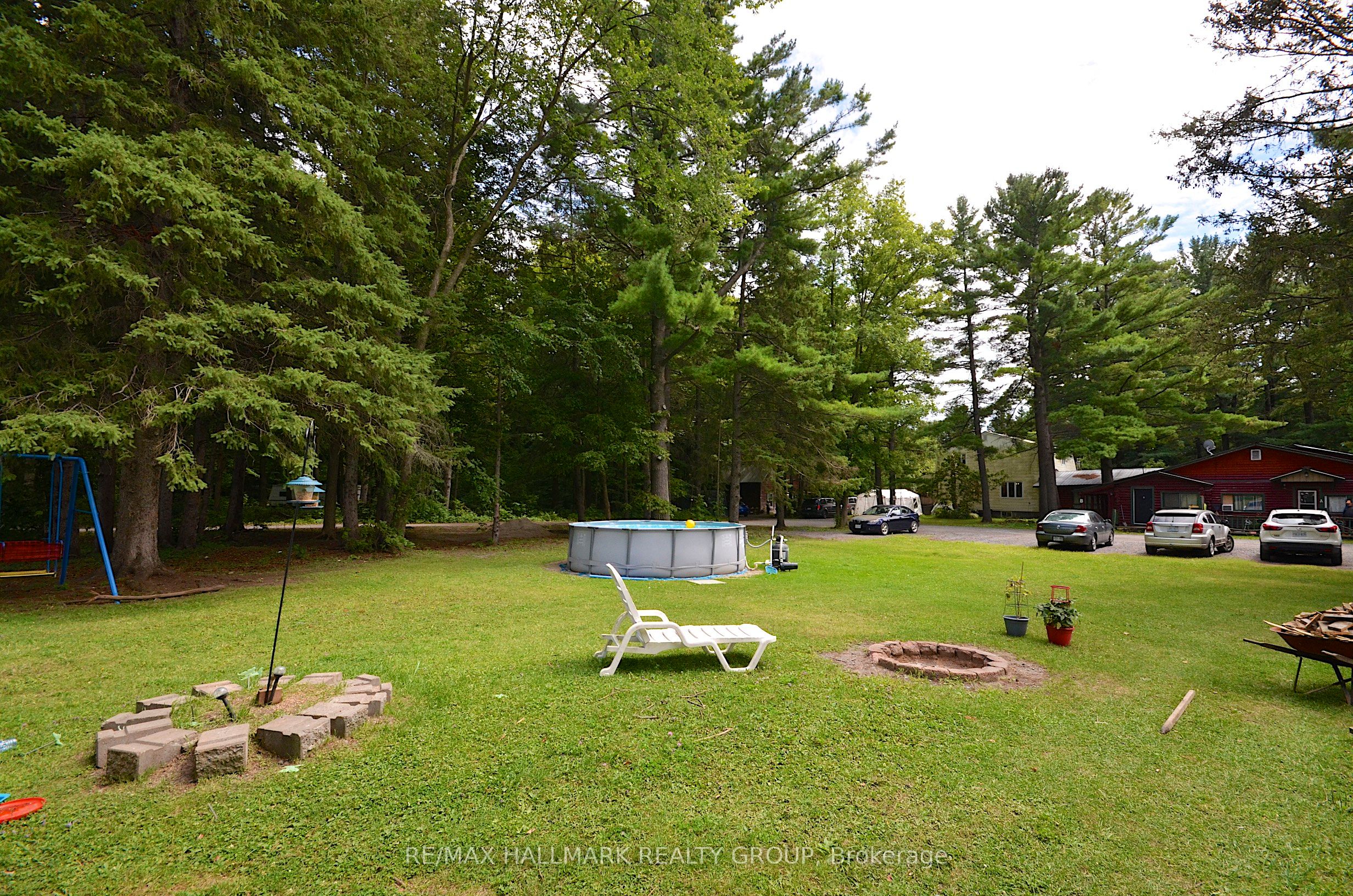 1675 Dunning Road Property Photo 24