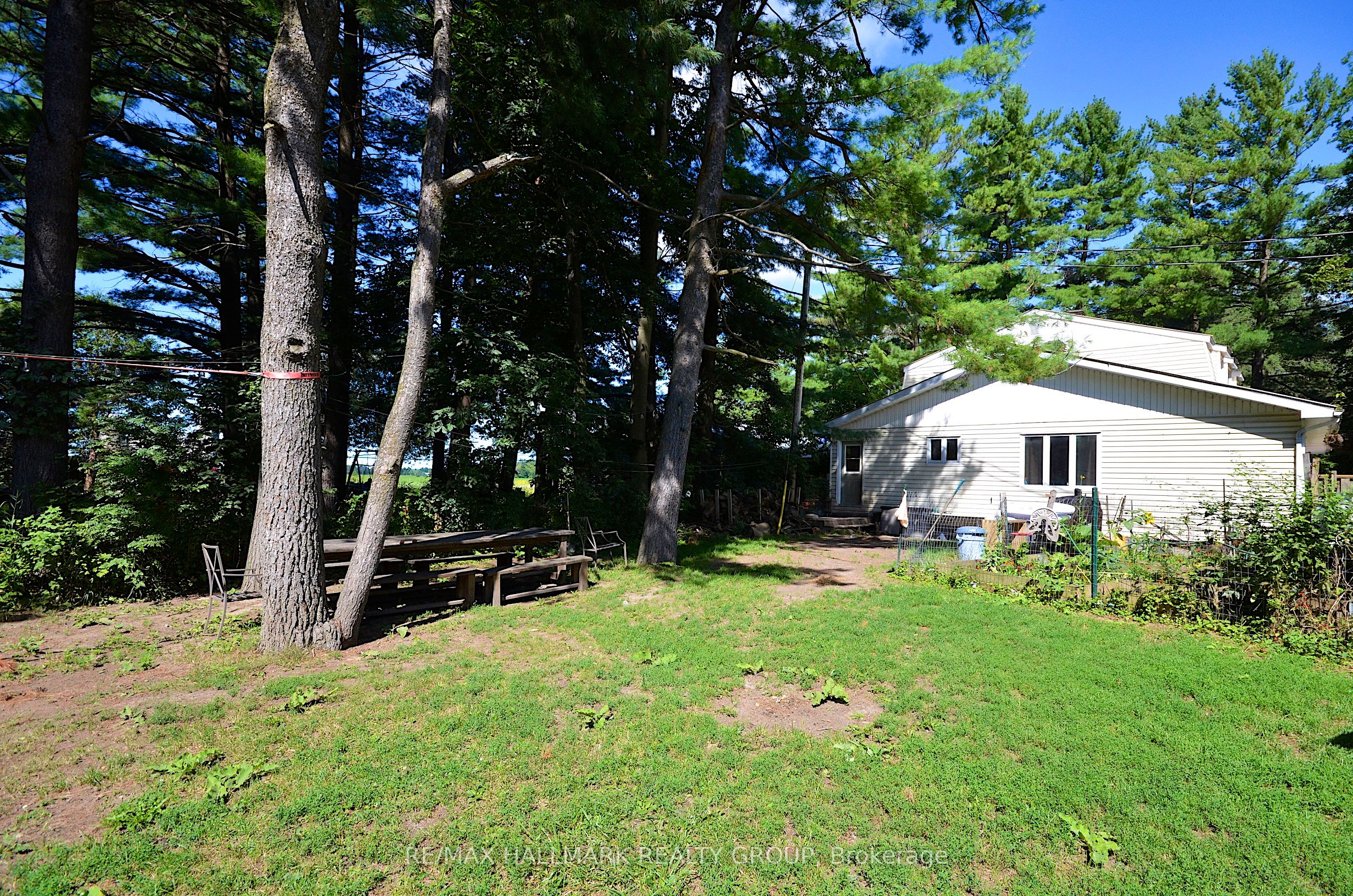 1675 Dunning Road Property Photo 26