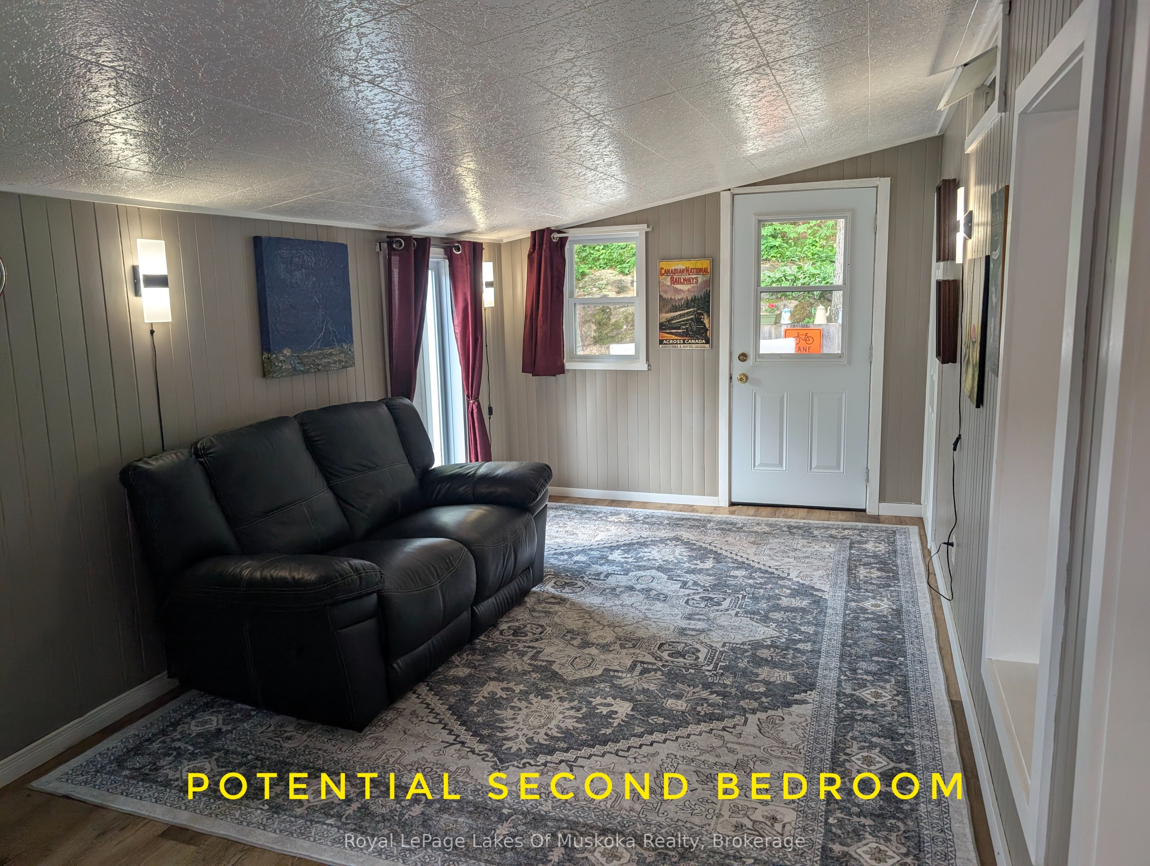 1007 Racoon Road 48 Property Photo 4