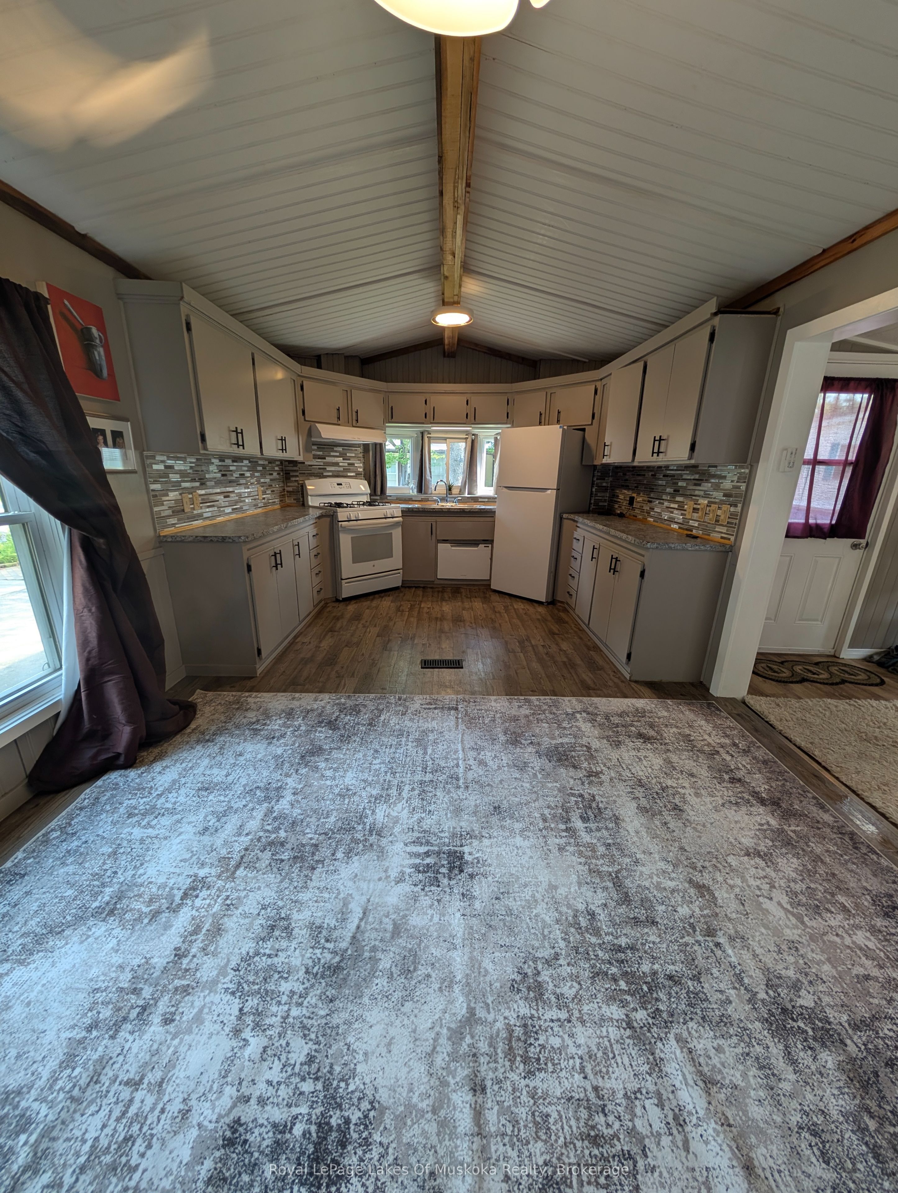 1007 Racoon Road 48 Property Photo 10