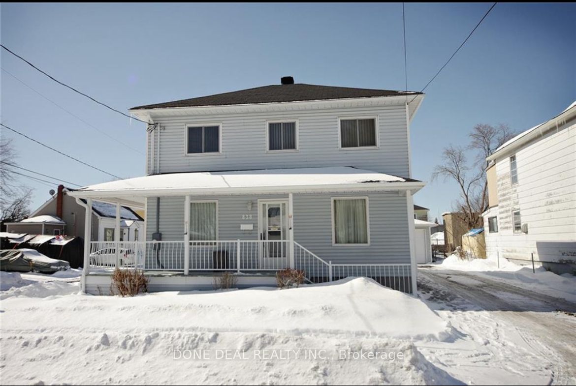 838 Bedford Street