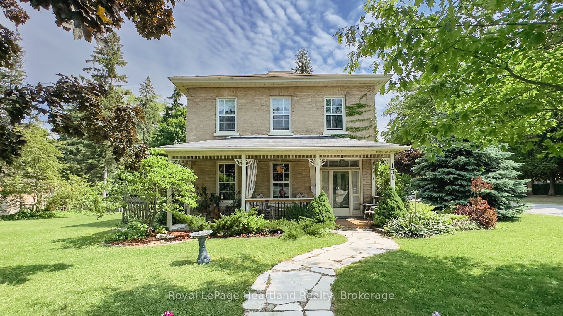 131 Rattenbury Street E Property Photo 1