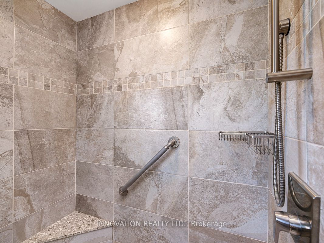 35 Summerwind Crescent Property Photo 24