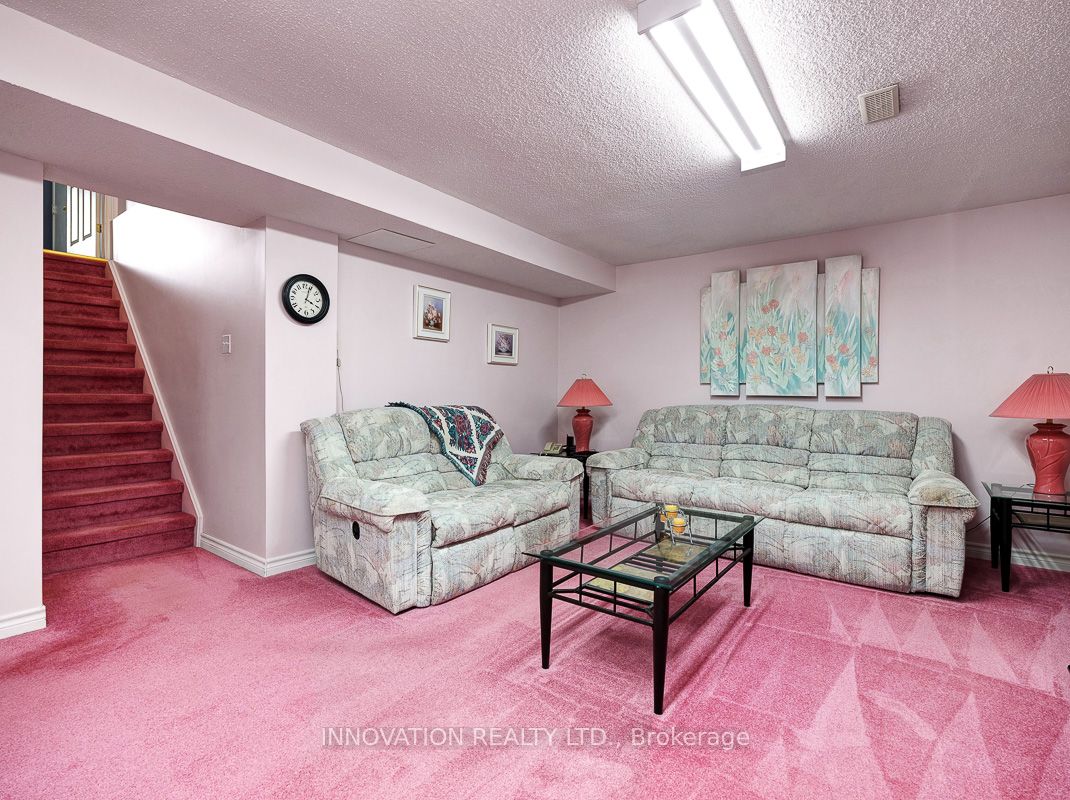35 Summerwind Crescent Property Photo 29