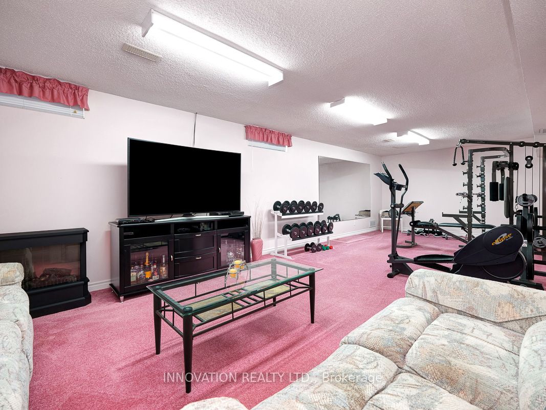 35 Summerwind Crescent Property Photo 30