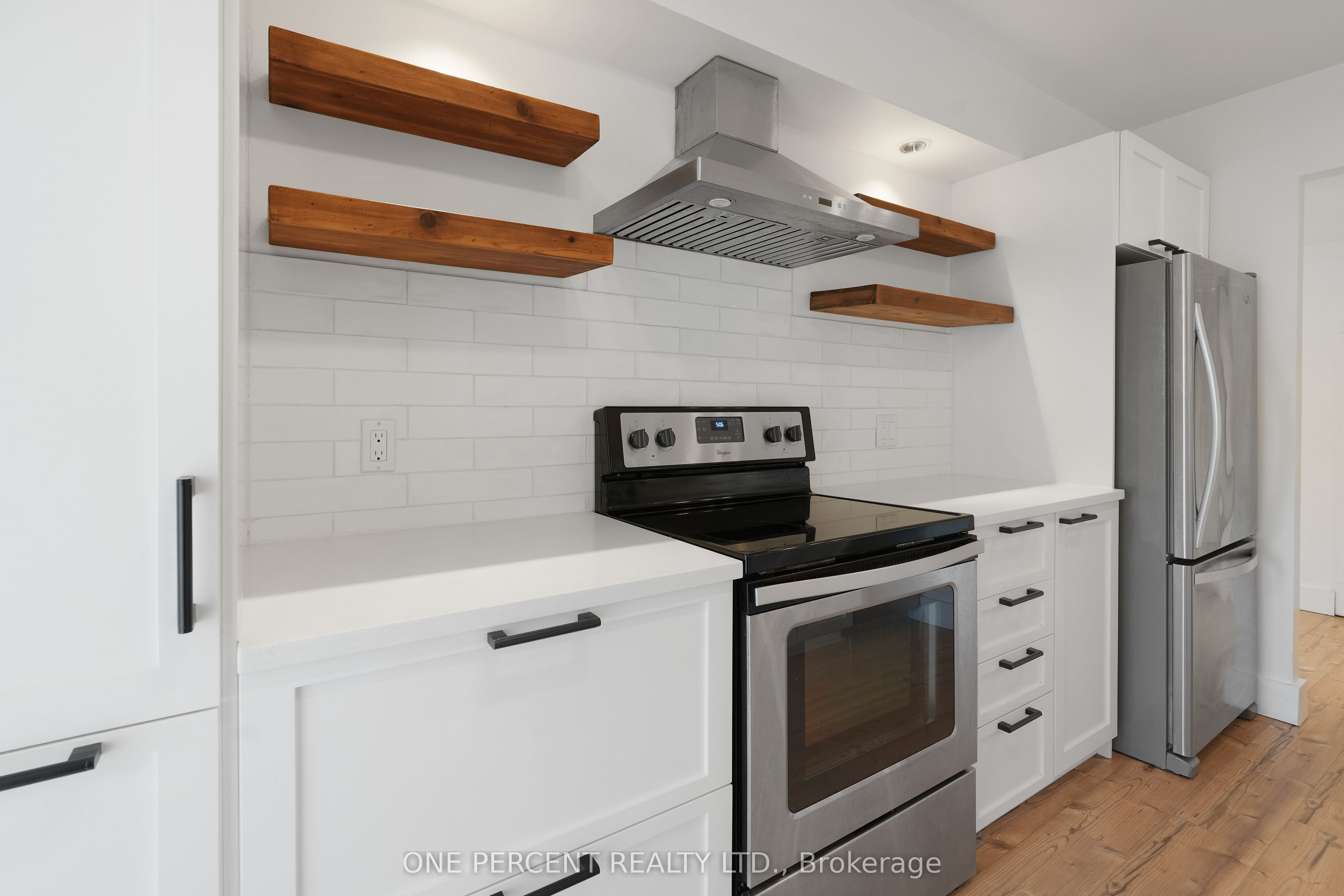 215 Parkdale Avenue 610 Property Photo 15