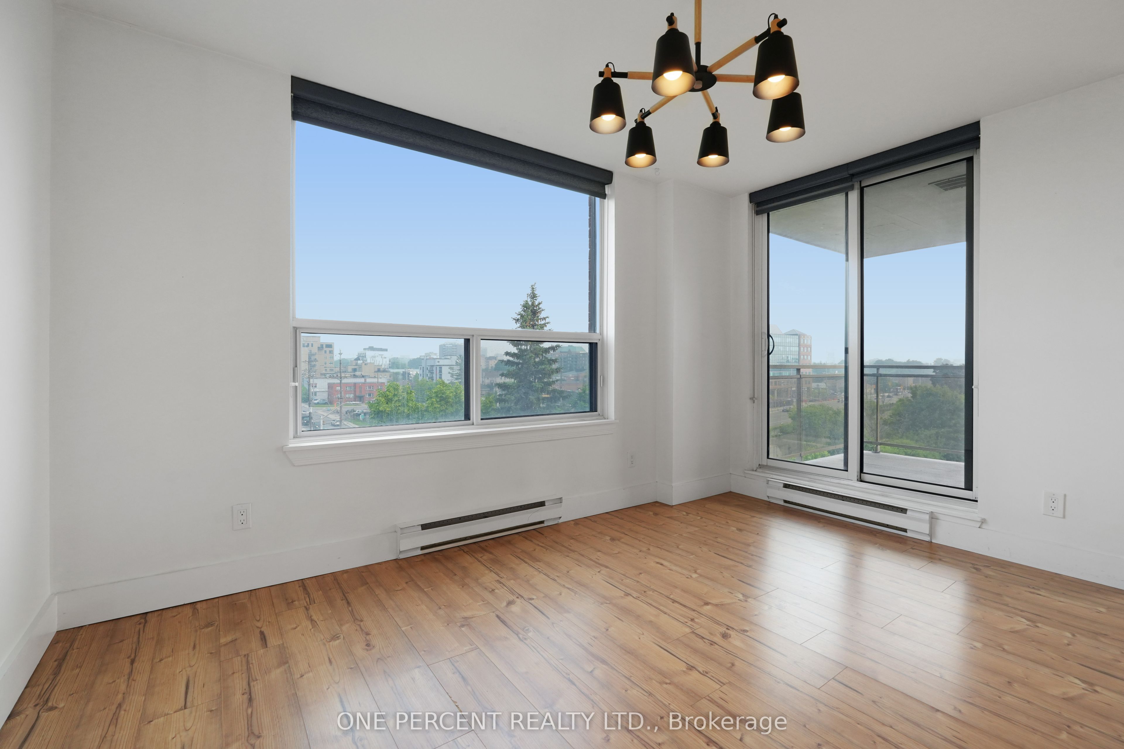 215 Parkdale Avenue 610 Property Photo 17