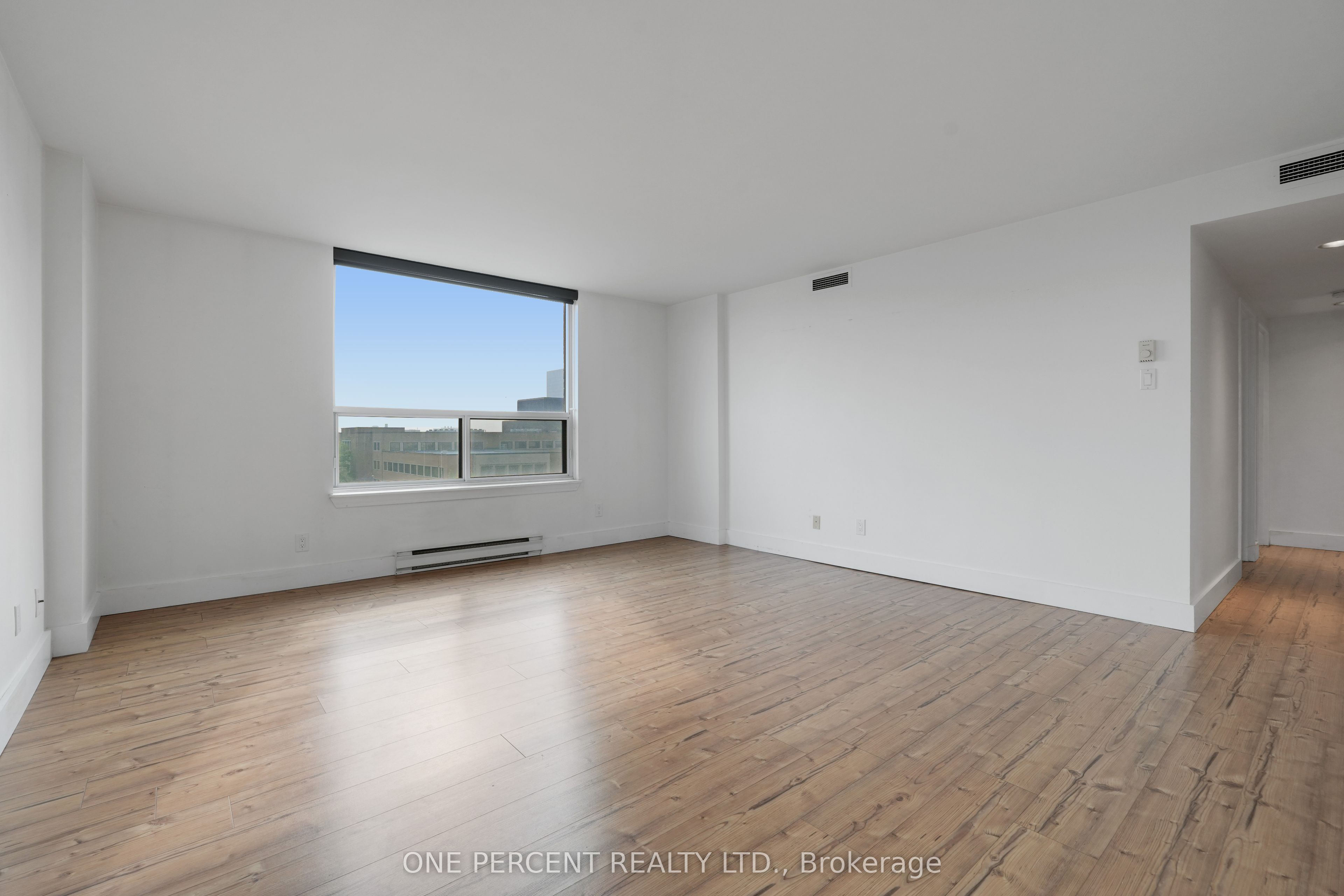 215 Parkdale Avenue 610 Property Photo 19