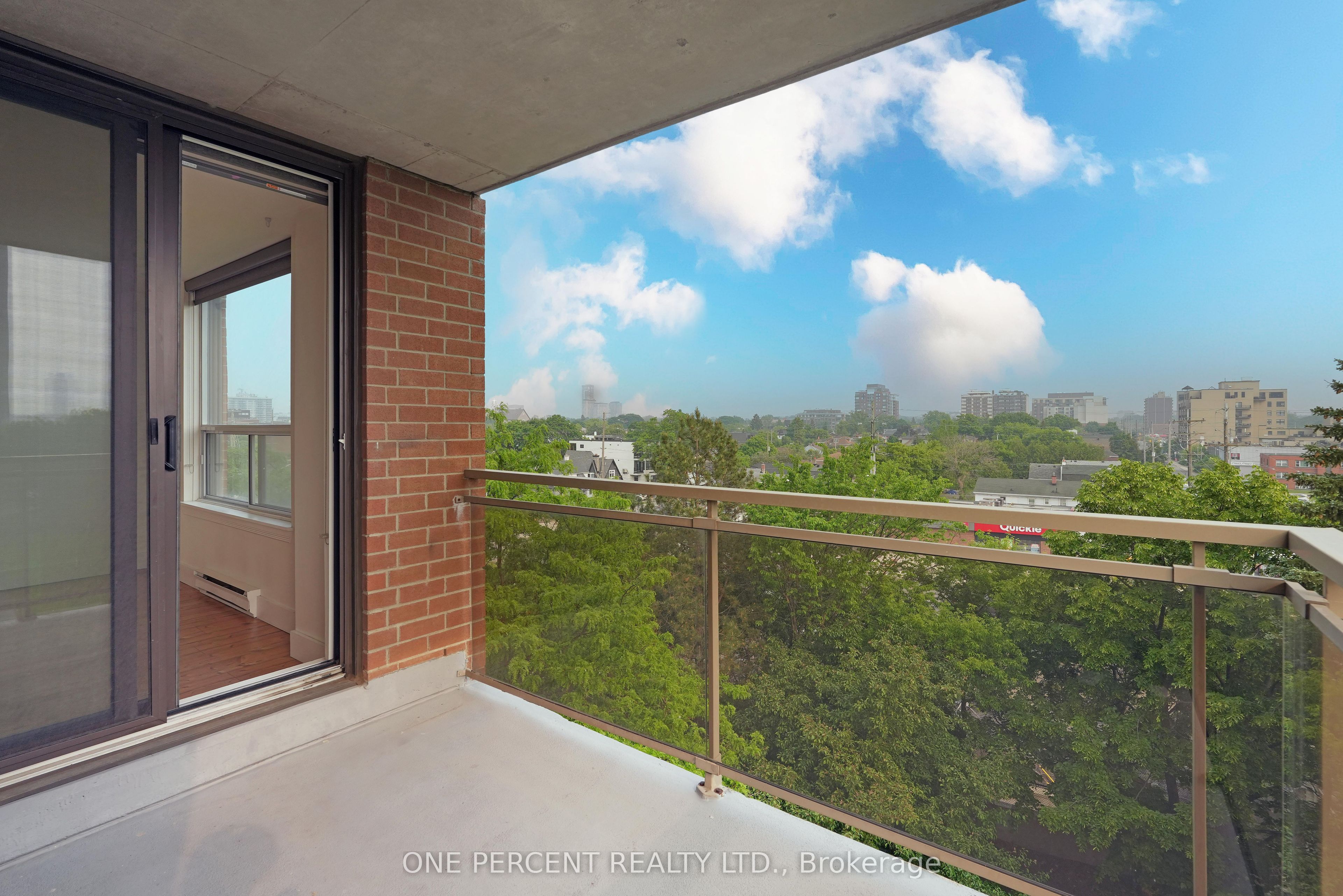 215 Parkdale Avenue 610 Property Photo 33