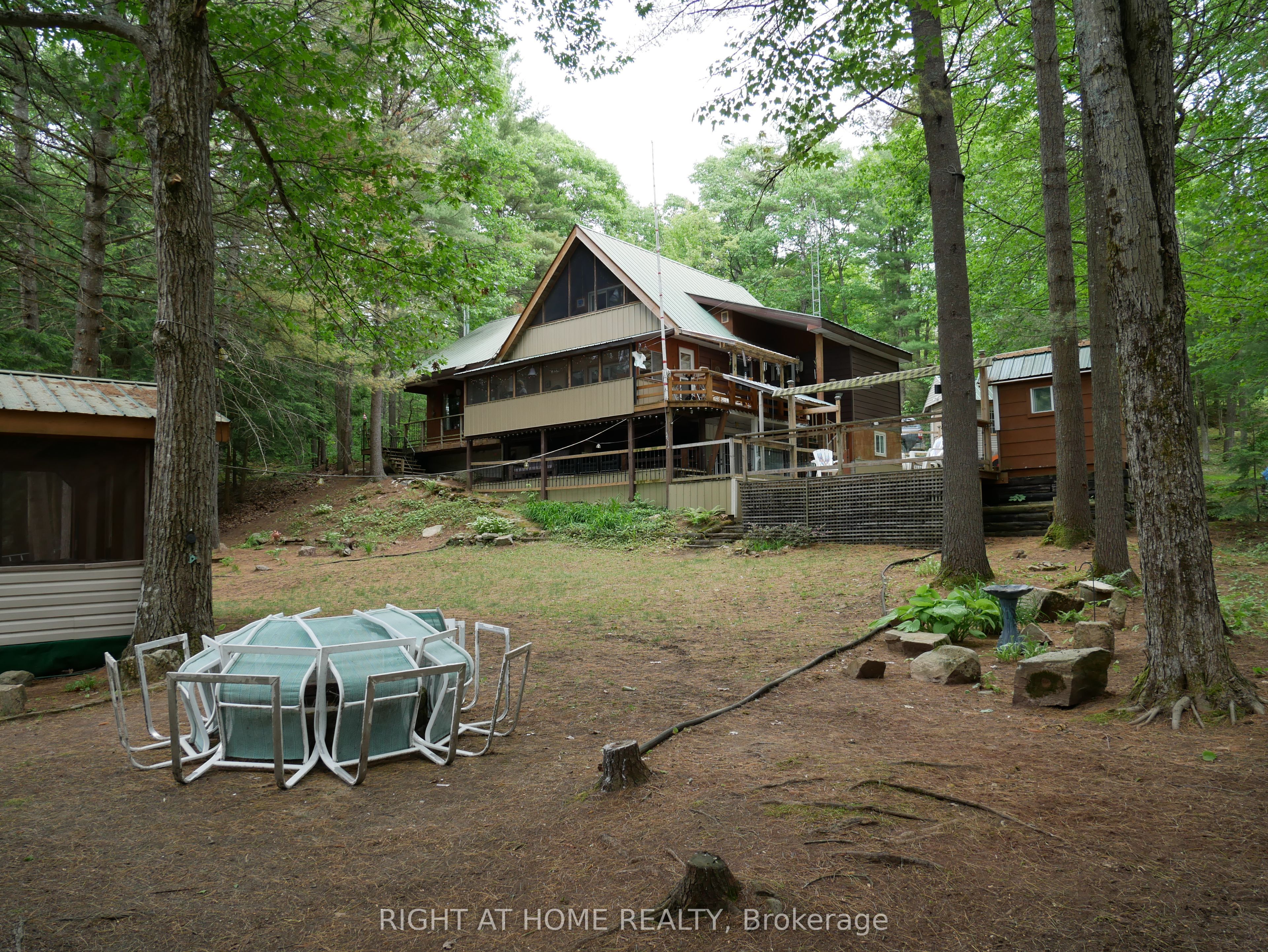 1130 Towering Oaks Trail Property Photo 1
